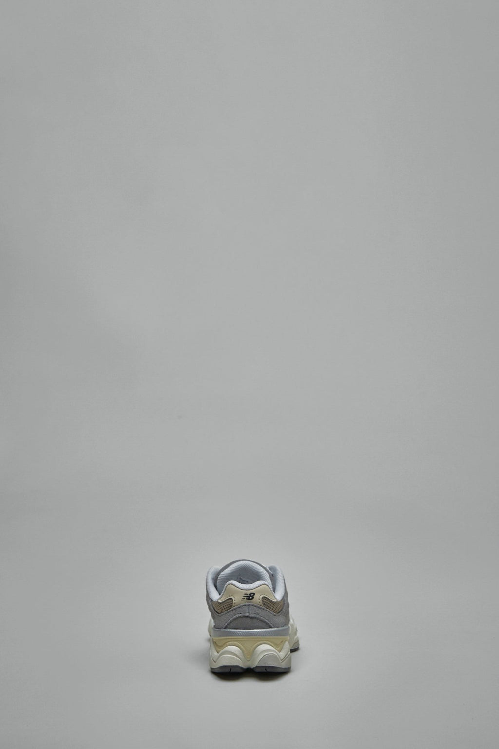 New Balance - 9060 - LABELS