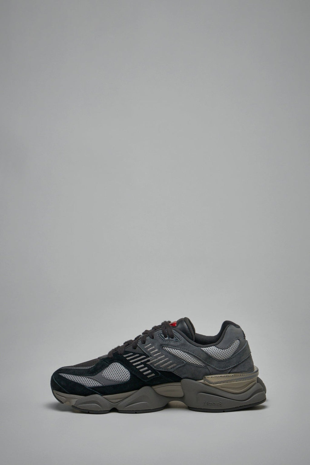 New Balance - 9060 - LABELS