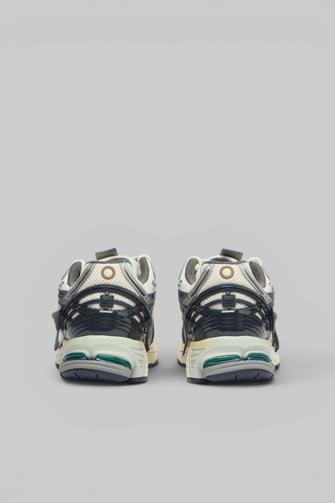 New Balance - M1906 AV1 - LABELS