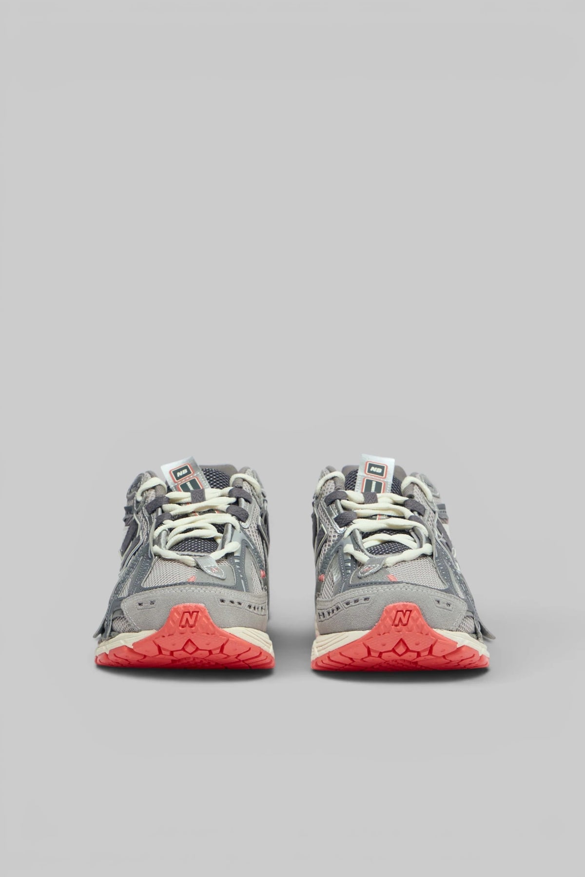 New Balance U1906 AV1 sneaker showing two-tone sole detail