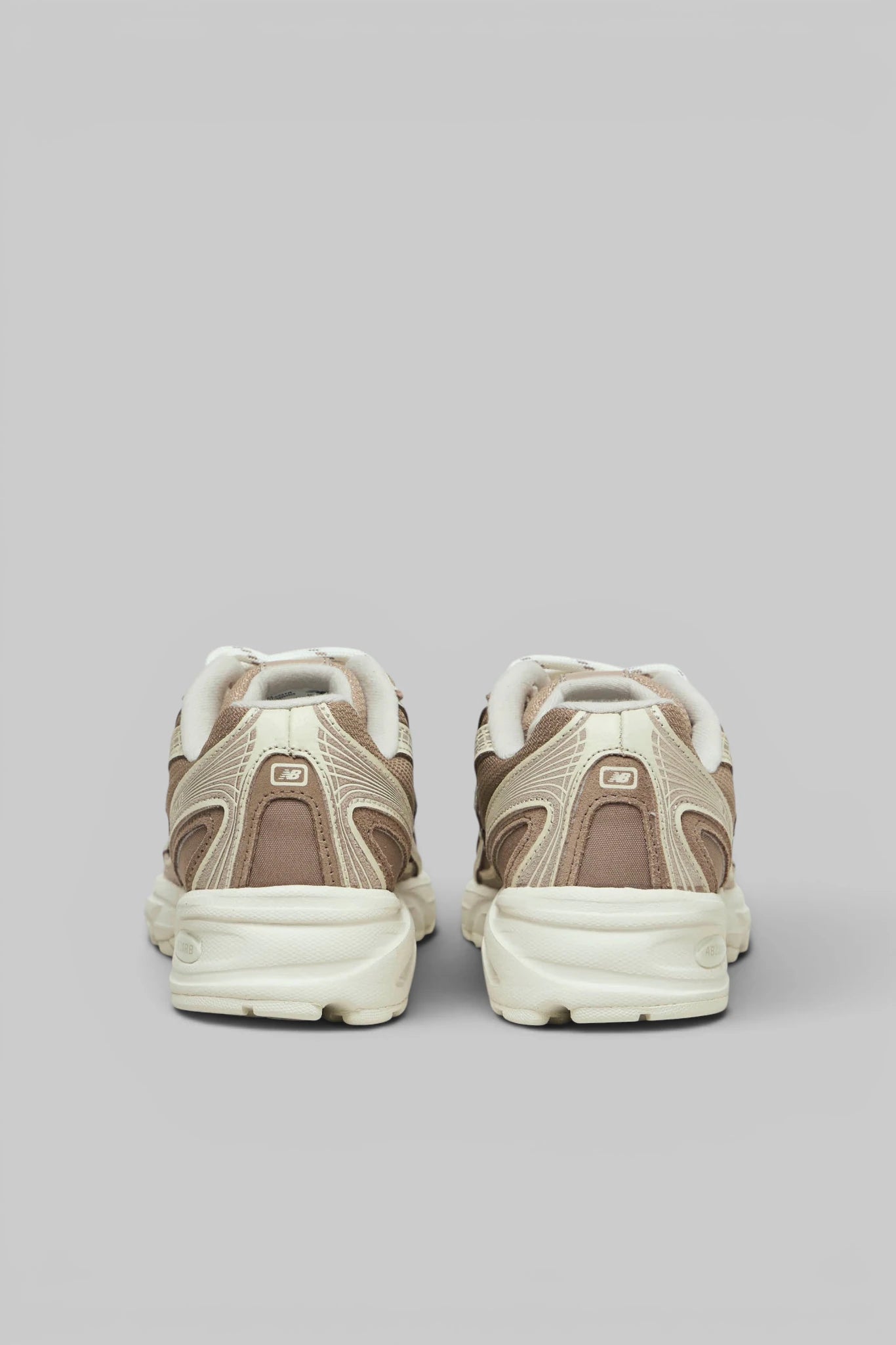 New Balance - U740 V2 - LABELS