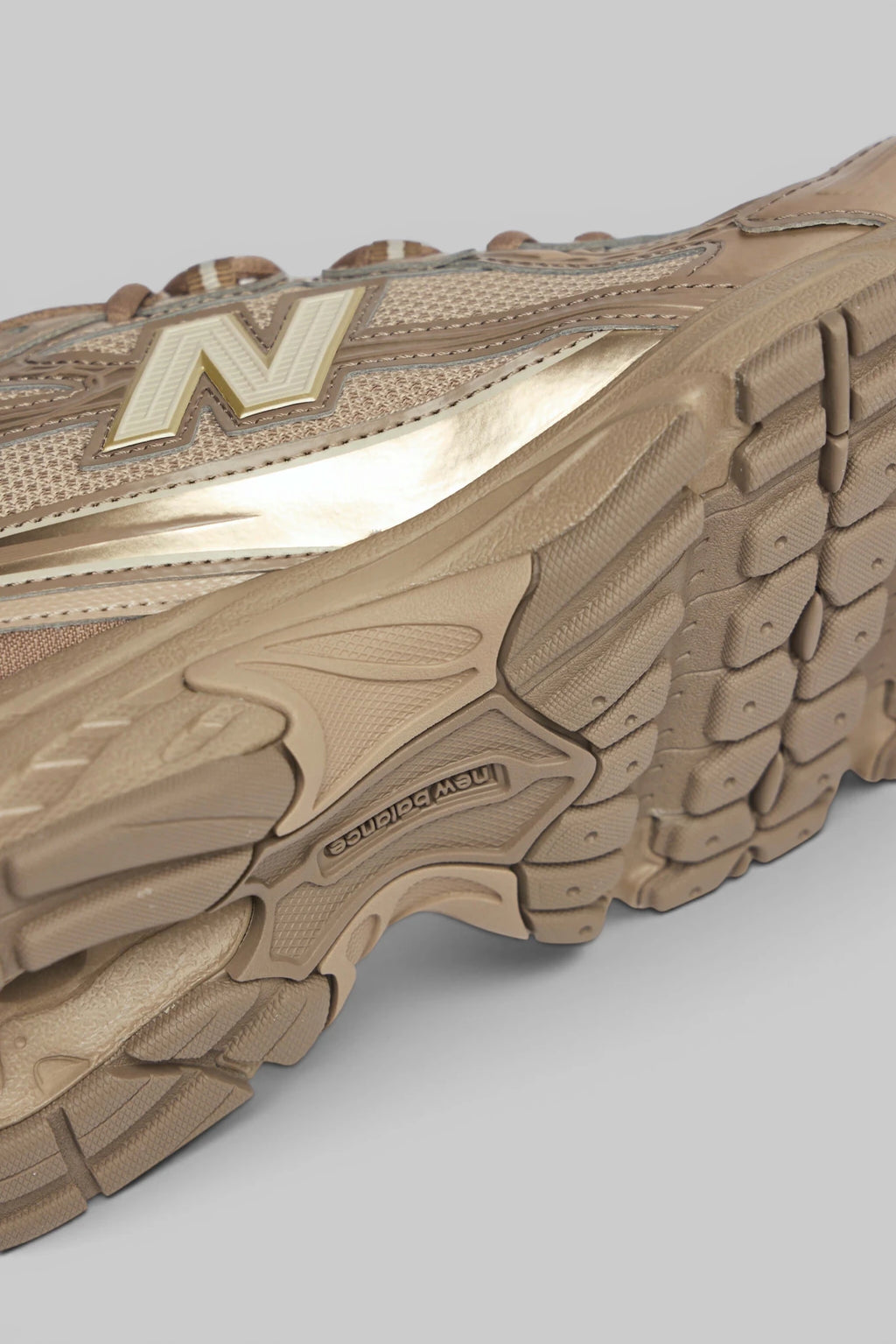 New Balance - U740 V2 - LABELS