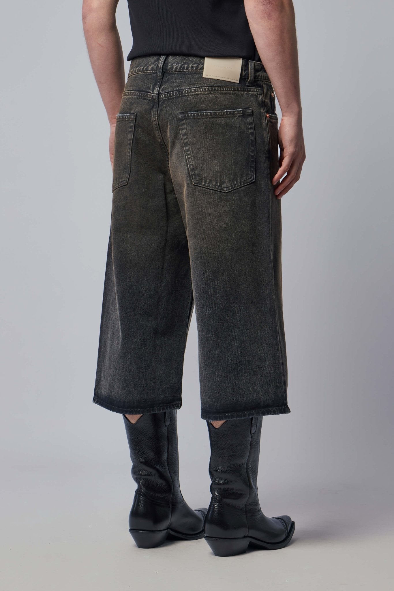 Our Legacy Cargo Pants - Capri Cut Washed Black – LABELS
