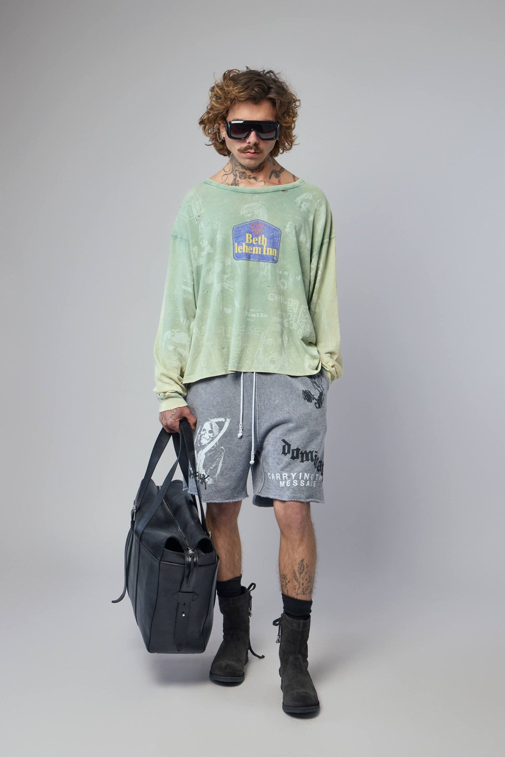 Paly Hollywood - Carrying The Message Sweatshort - LABELS