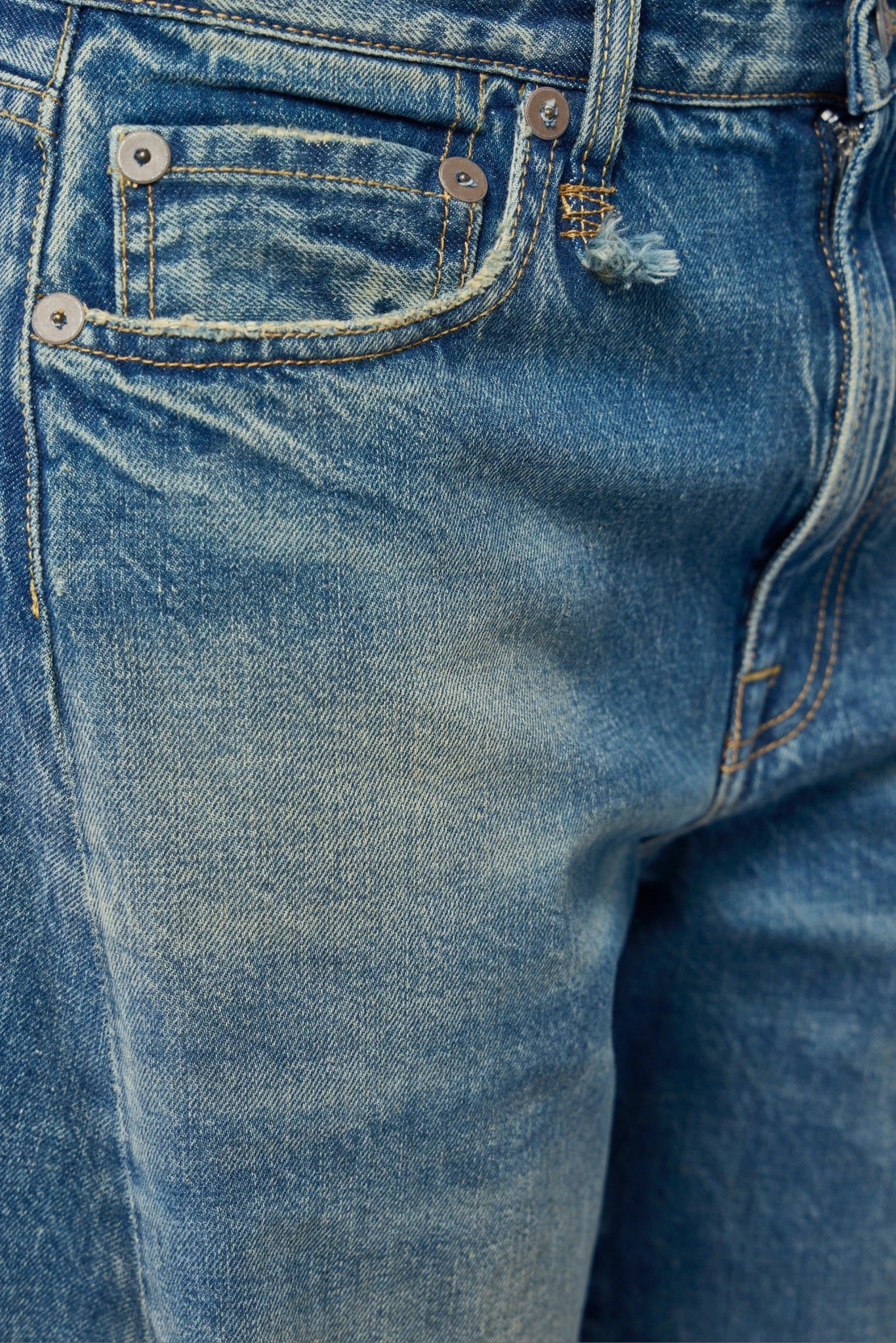 R13 - Janine Jean - LABELS