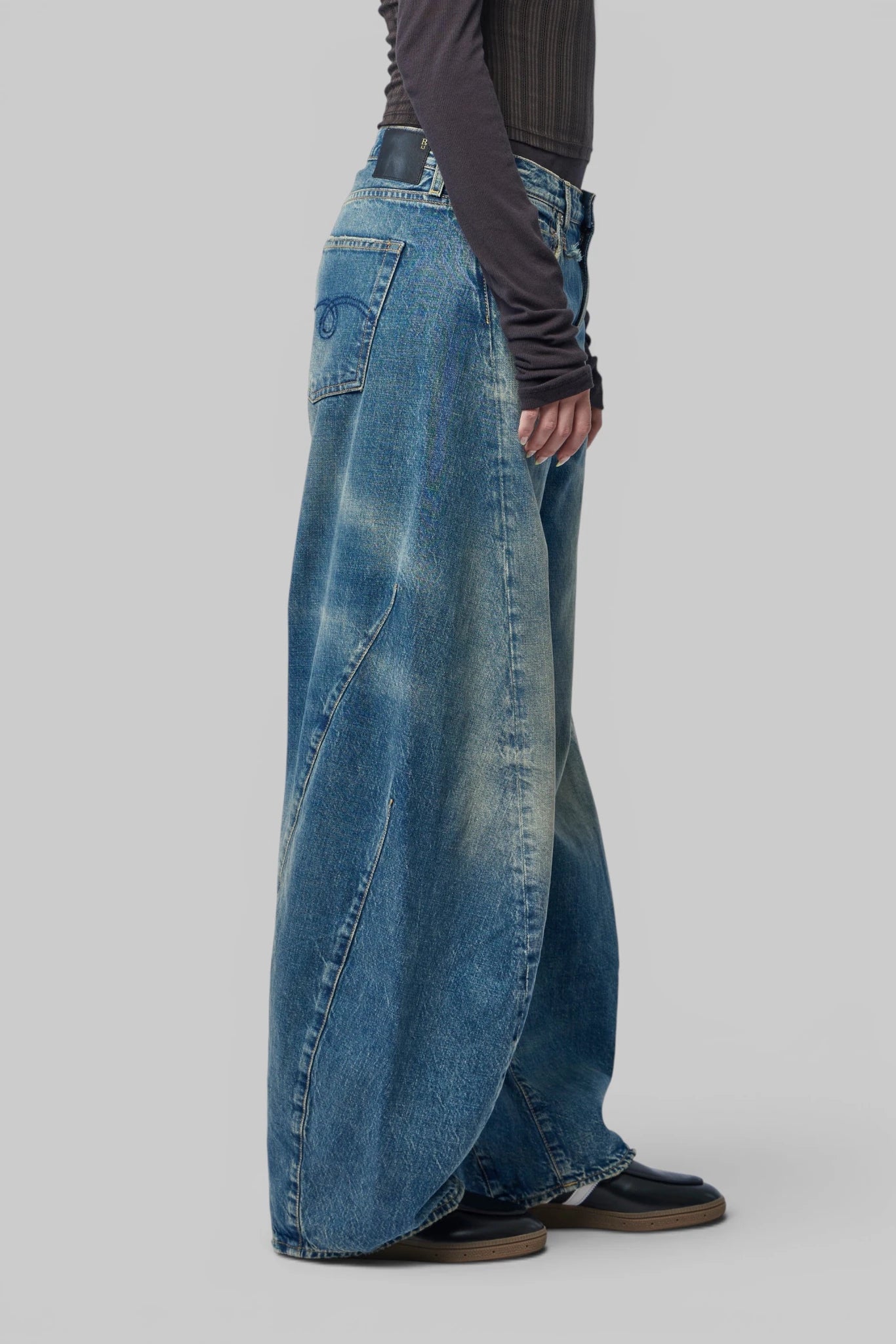 R13 - Janine Jean - LABELS