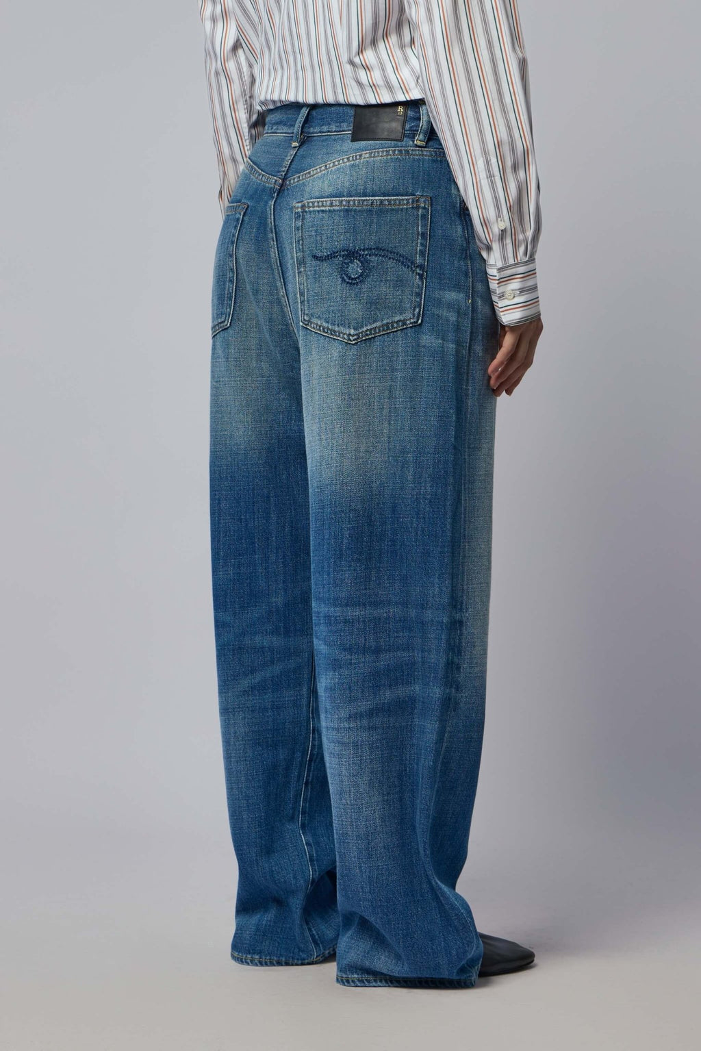 R13 - Venti Jean - LABELS