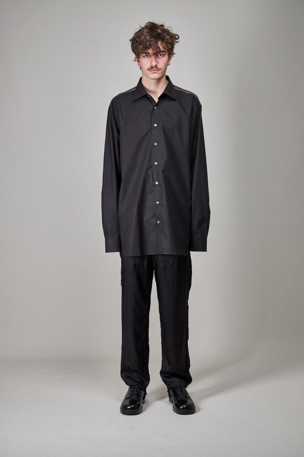 dark grey dress shirt with black pants What's your opinion on the grey slacks / black shirt combo? : r/malefashionadvice