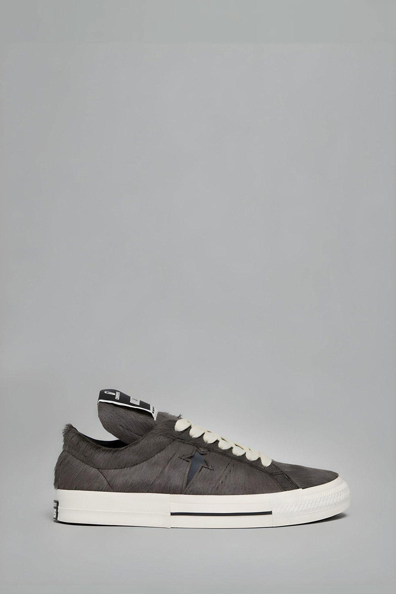 Heren getailleerde broek DEGER in zwart van DRYKORN, image size:1365x2048