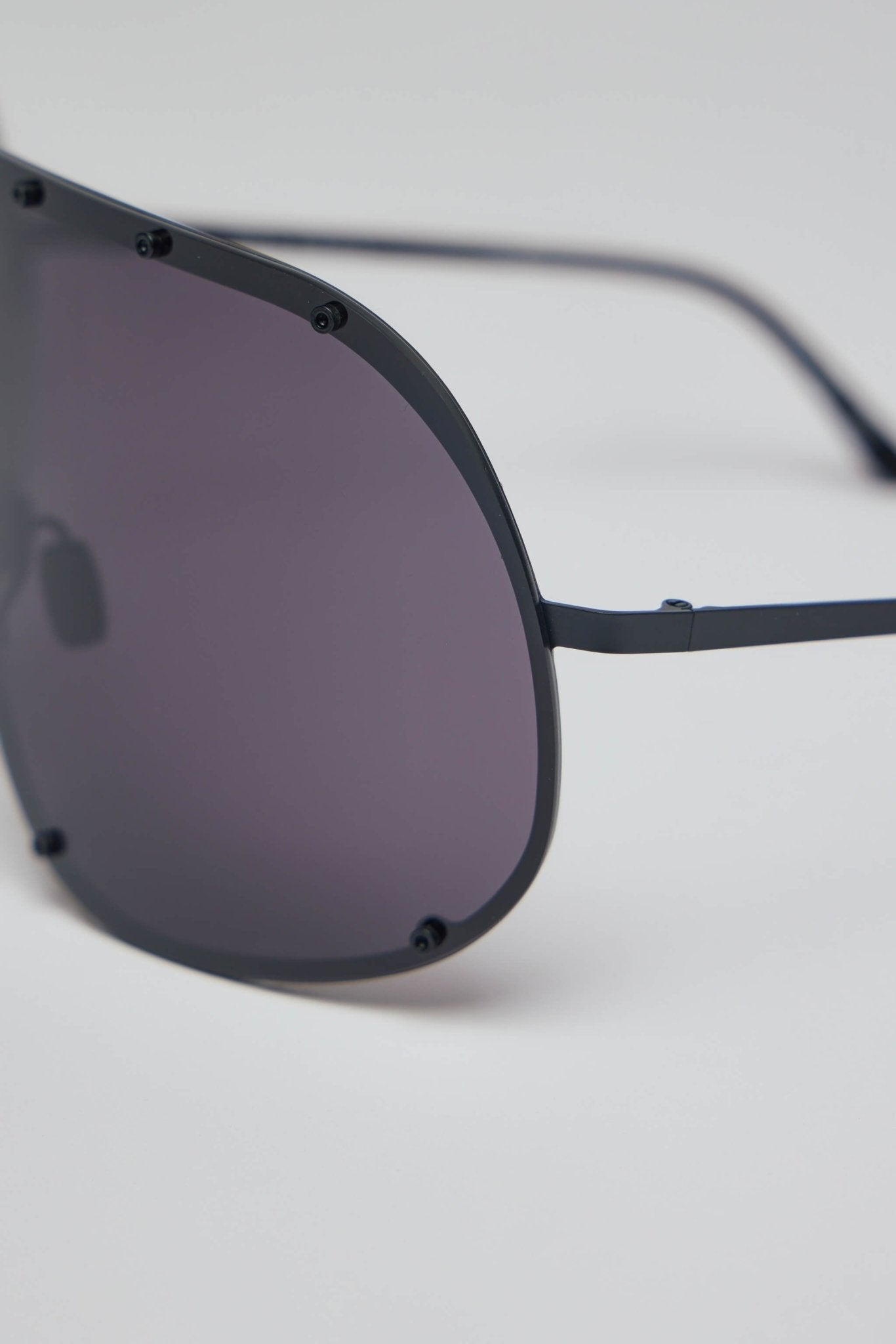 Rick Owens Sunglasses Shield Black Temple Lens – LABELS
