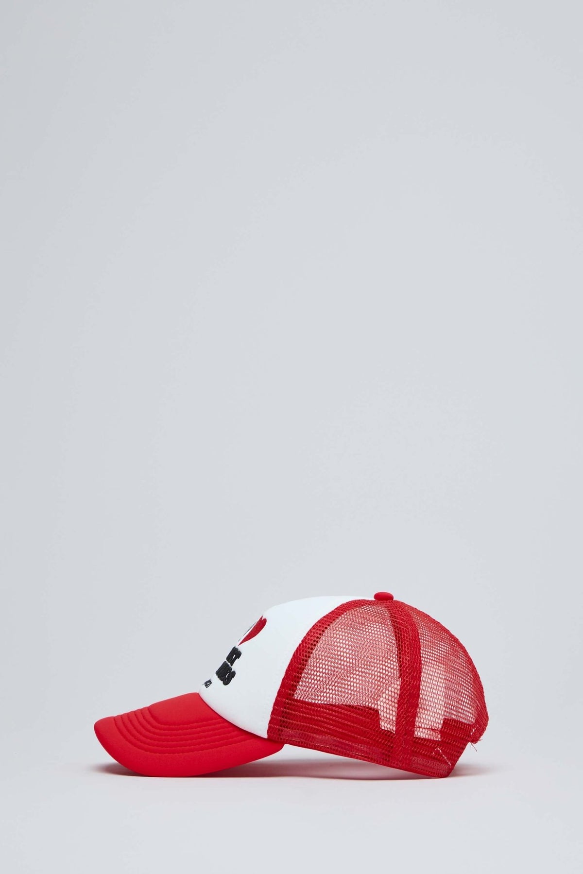 Interior cotton lining detail of luxury trucker hat