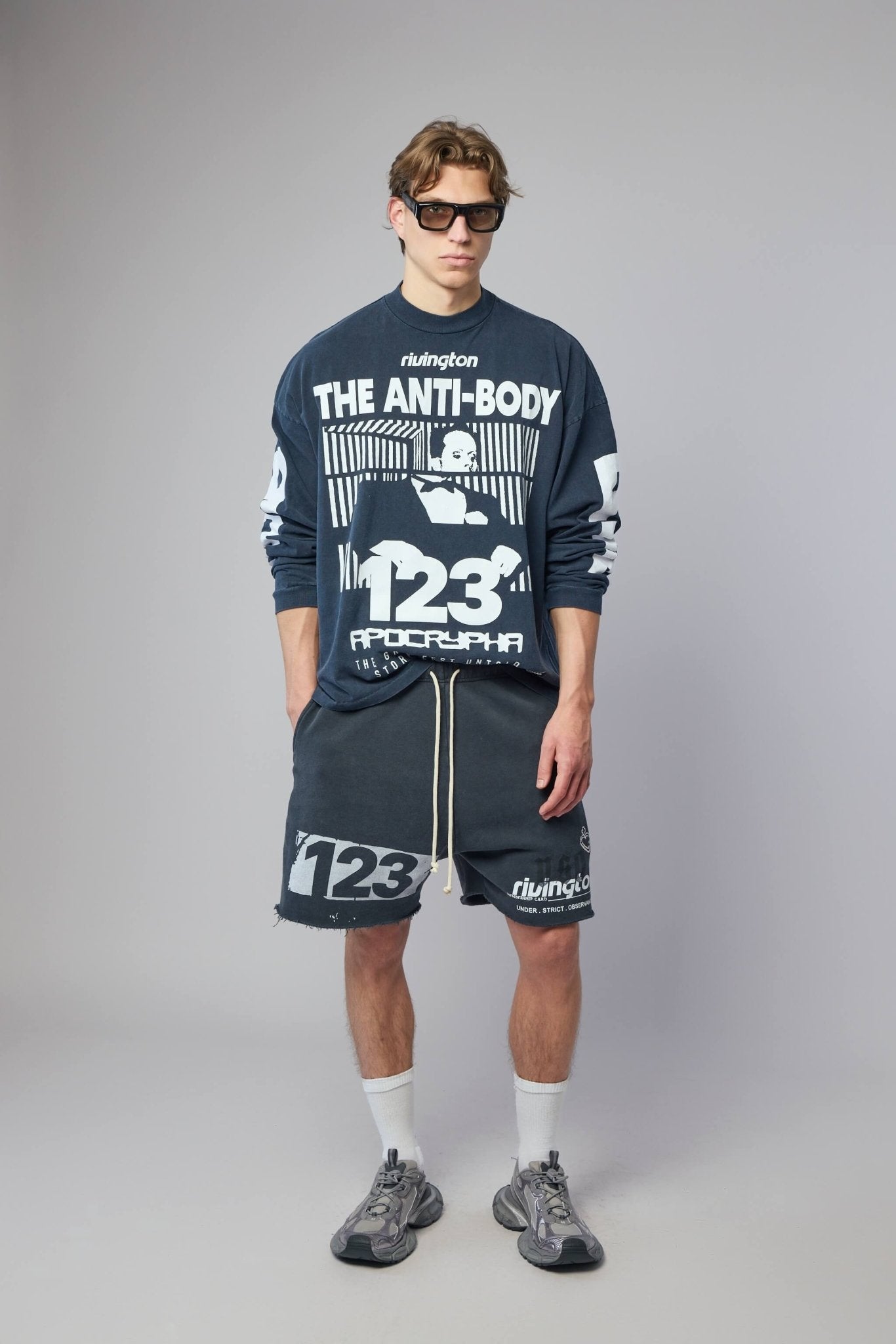 Rivington roi Rebis - The Anti - body Vintage LS Tee Black - LABELS