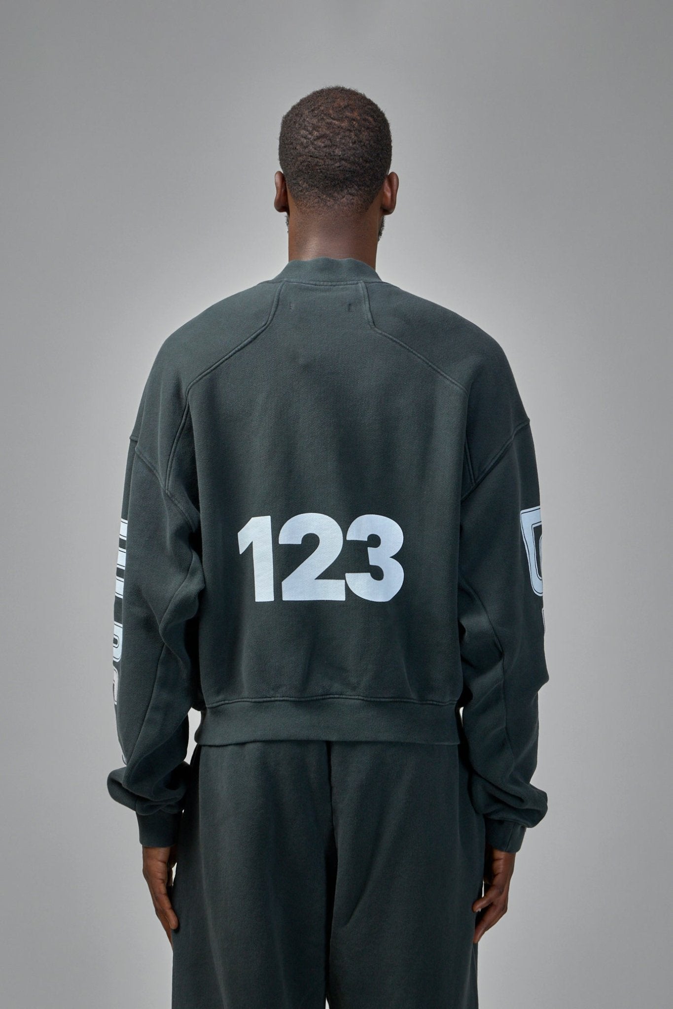 Rivington roi Rebis - USO 123 CVA Crewneck - LABELS