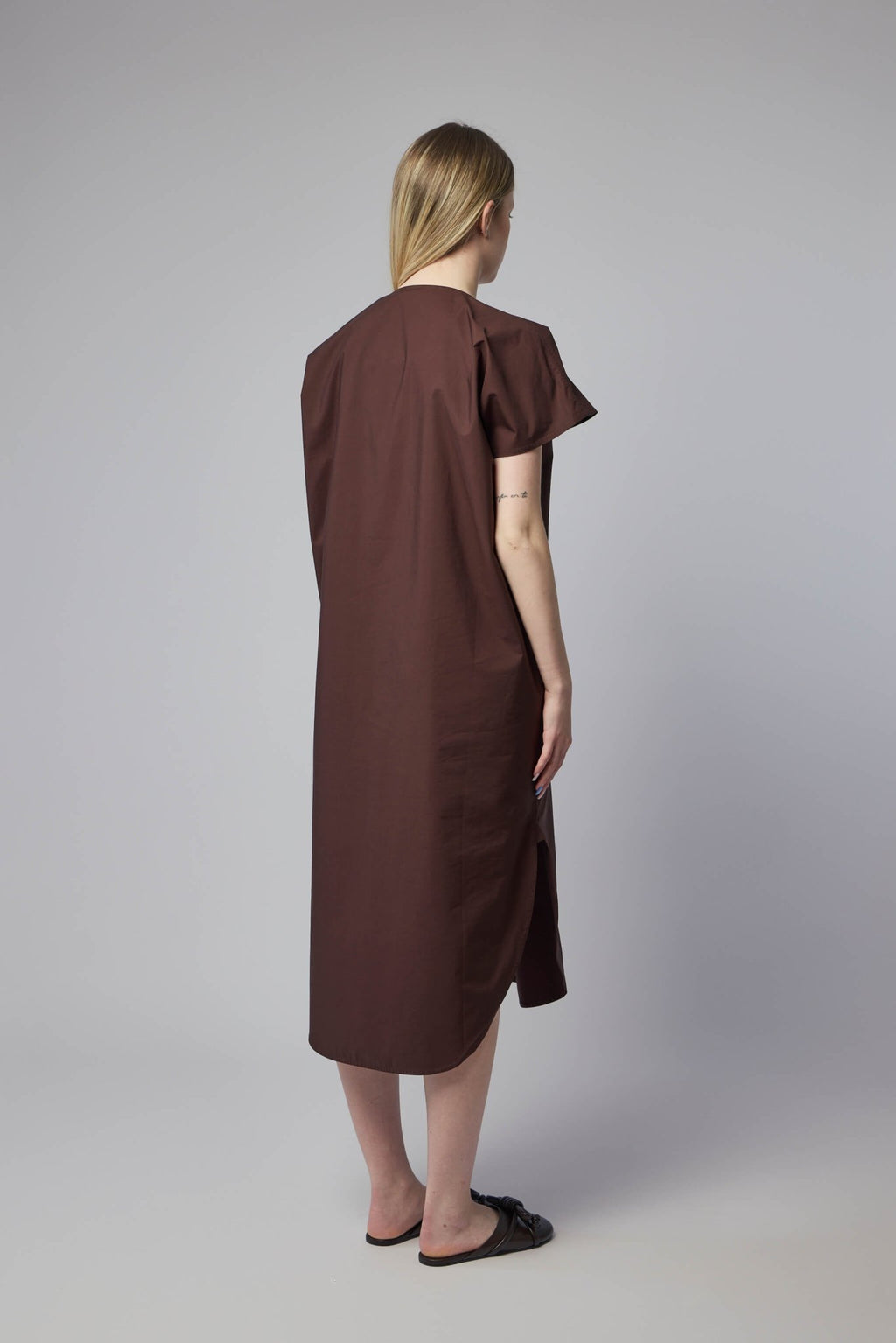 Sofie D'Hoore - Crew Neck S/sl Dress With Curved Hem - LABELS