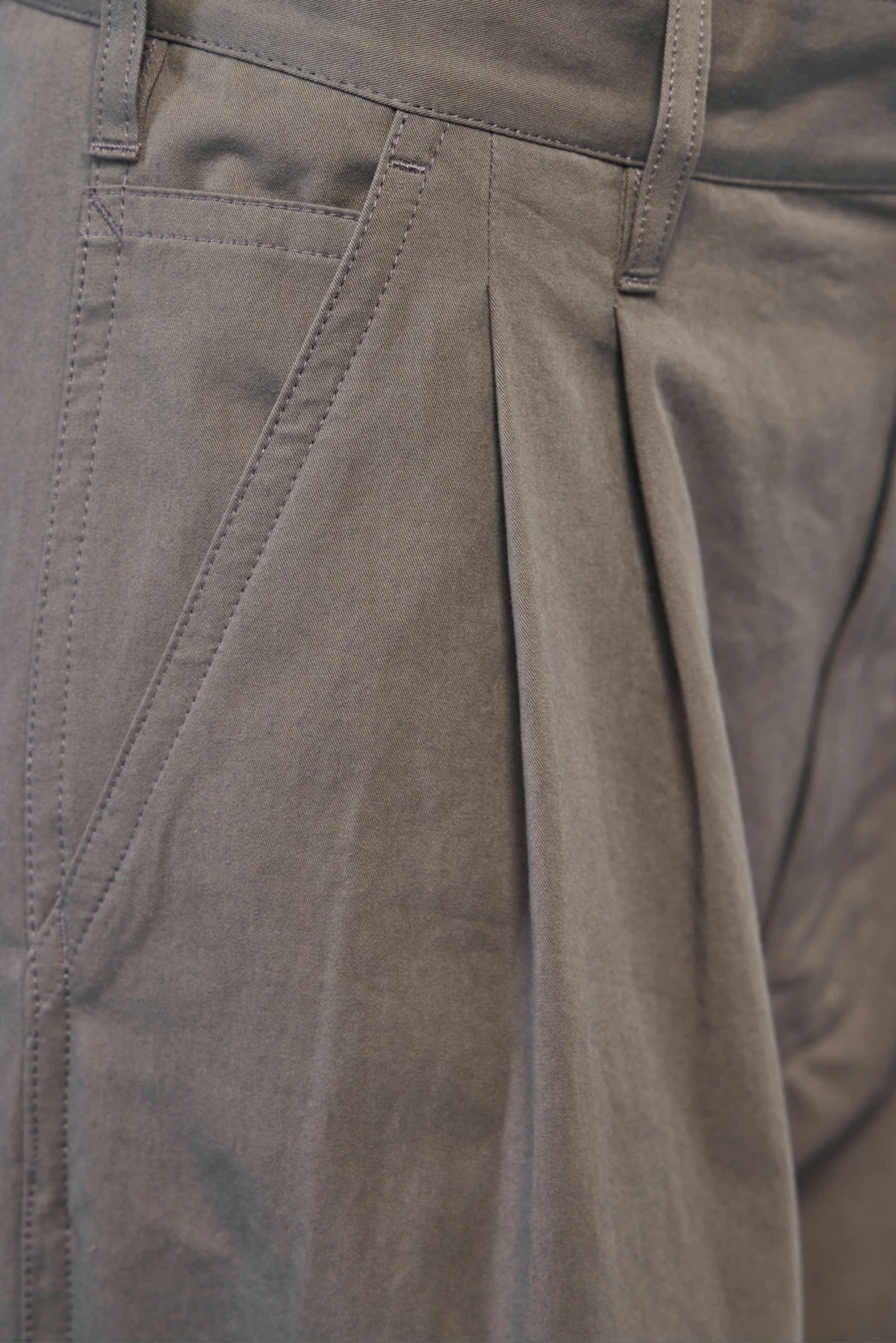 Sofie D'Hoore - Darted Loose Fit Pants - LABELS