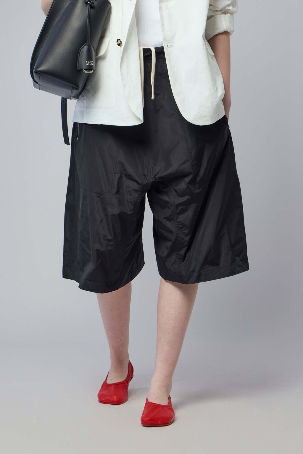 Sofie D'Hoore - Relaxed W. Zippockets Extra Low Crotch Short - LABELS