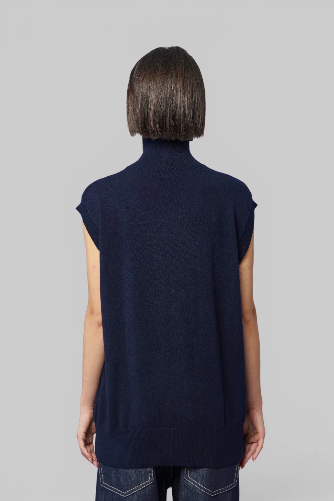 Sofie D'Hoore - Sleeveless Pullover High Neck - LABELS