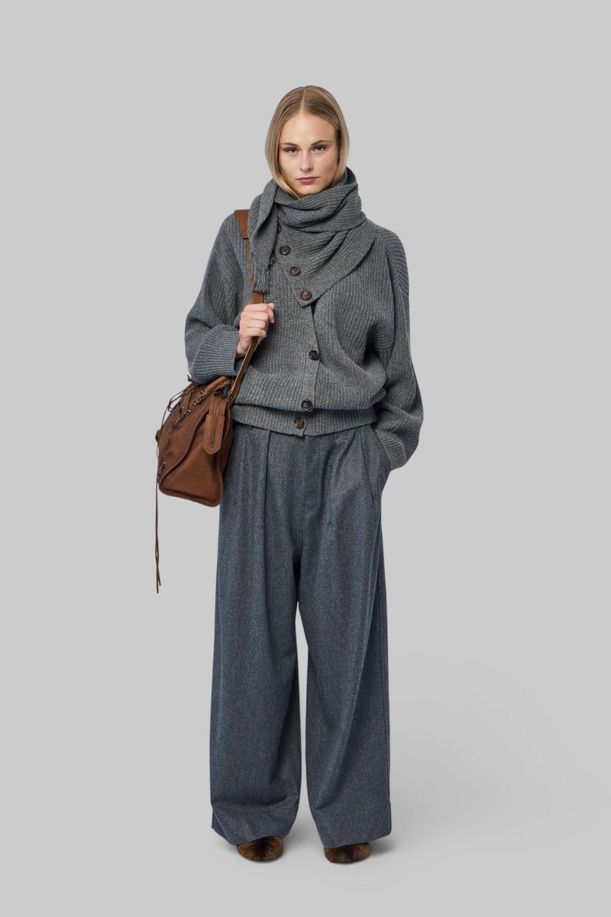 Sofie D'Hoore - Wide Darted Pants - LABELS