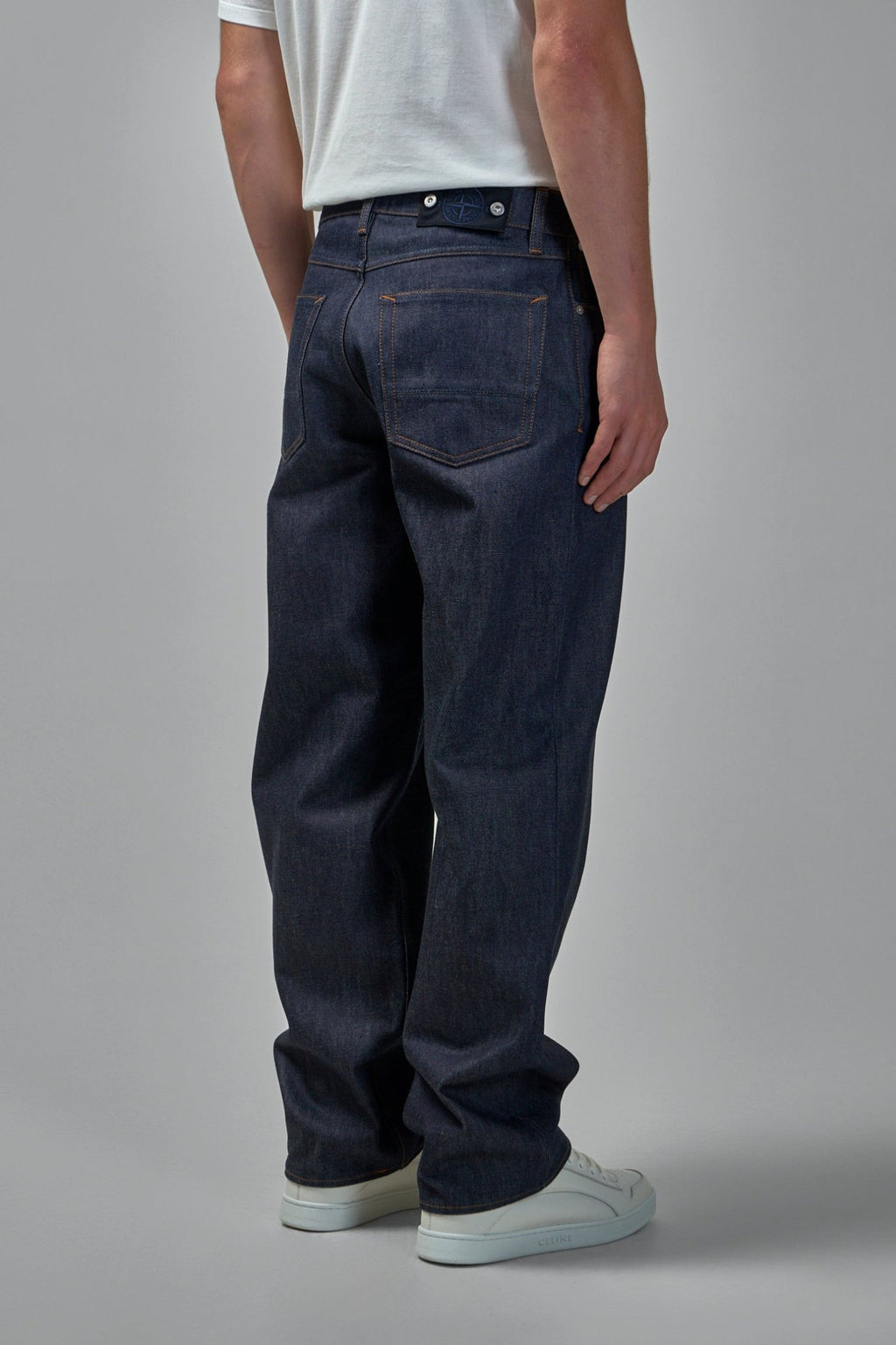 Stone Island - Raw Denim Loose - LABELS