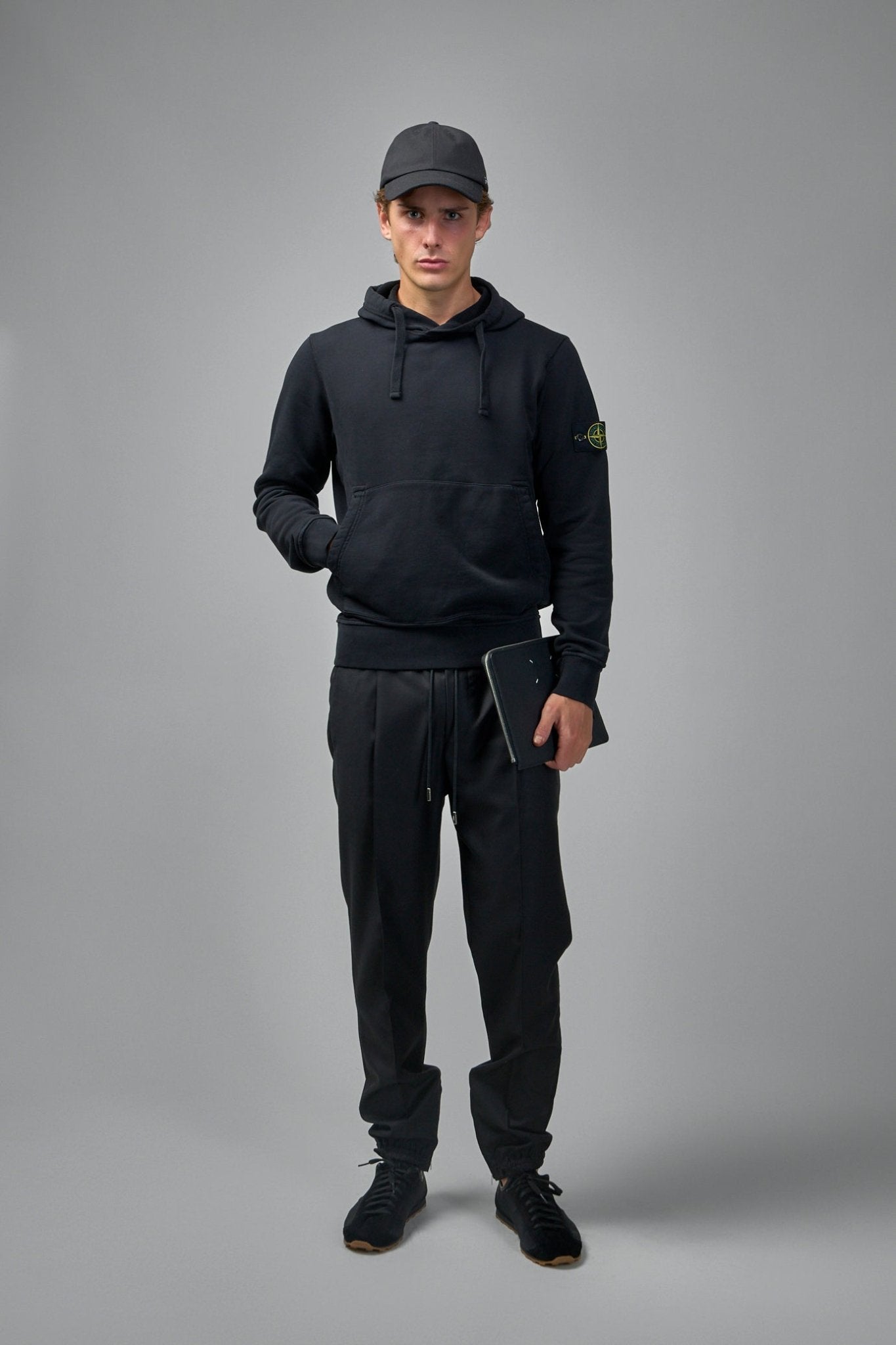 Stone Island - Regular Fit Hooded Sweatshirt With Pouch Pocket - LABELS