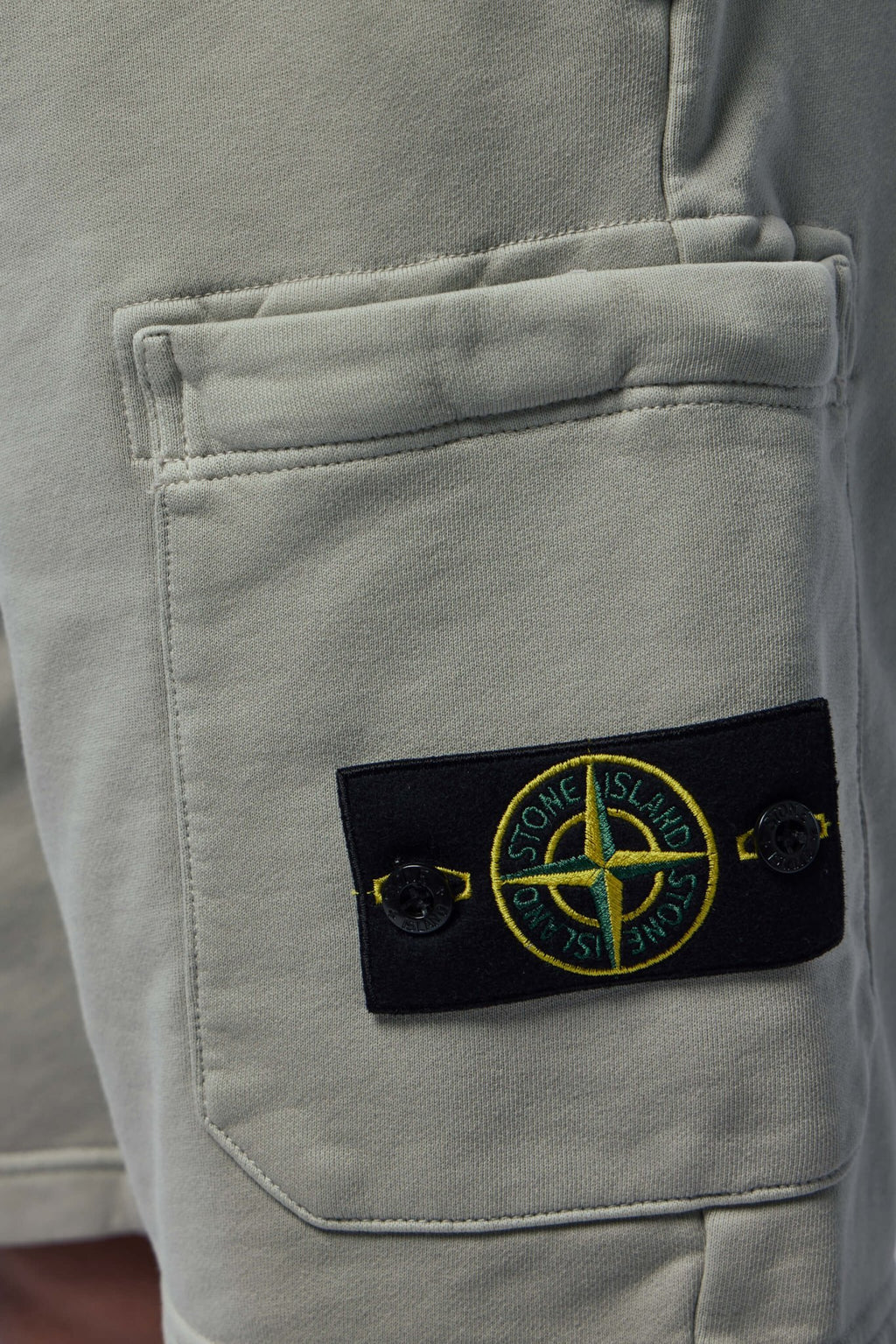 Stone Island - Shorts - LABELS