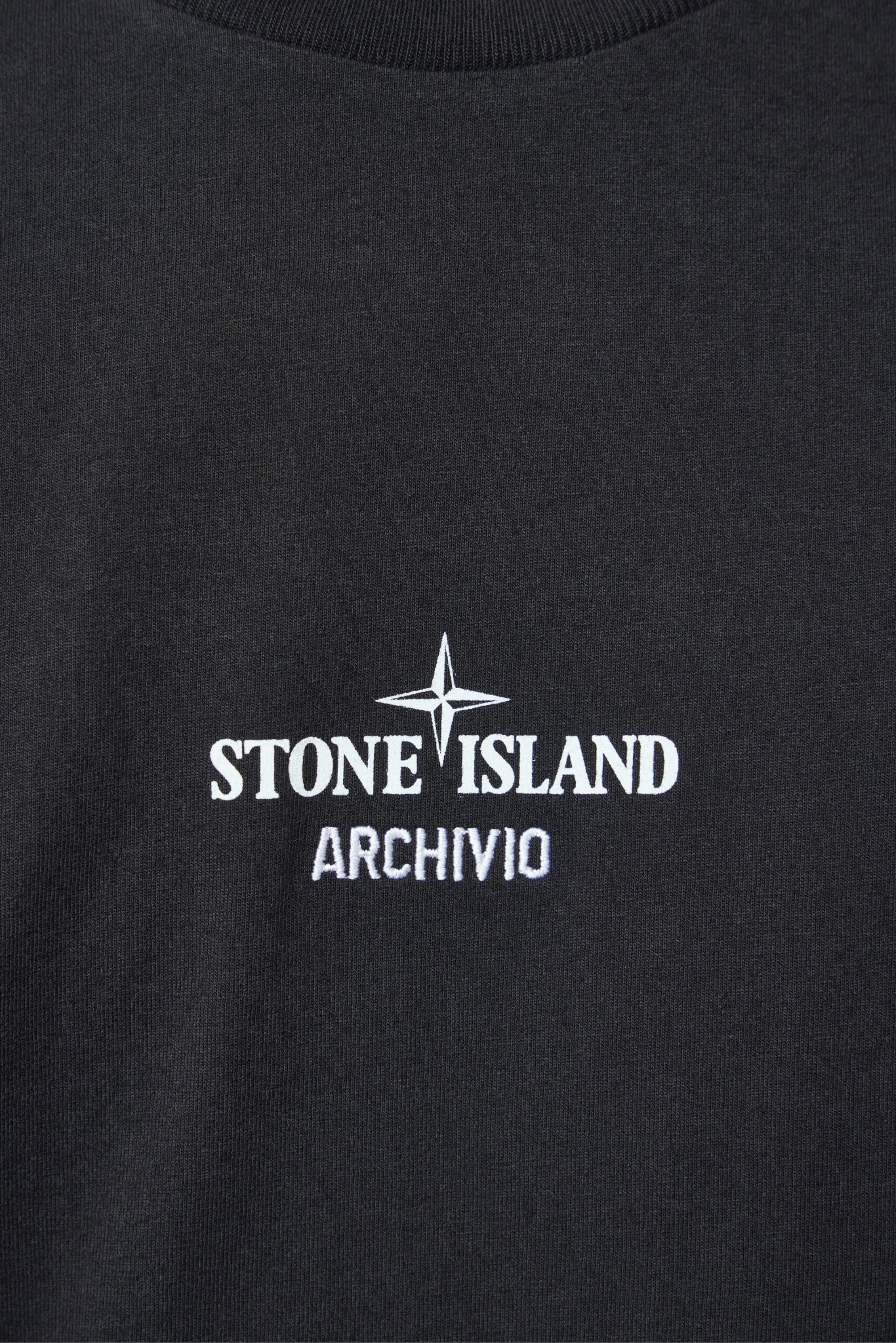 Stone Island - SS T-shirt - LABELS