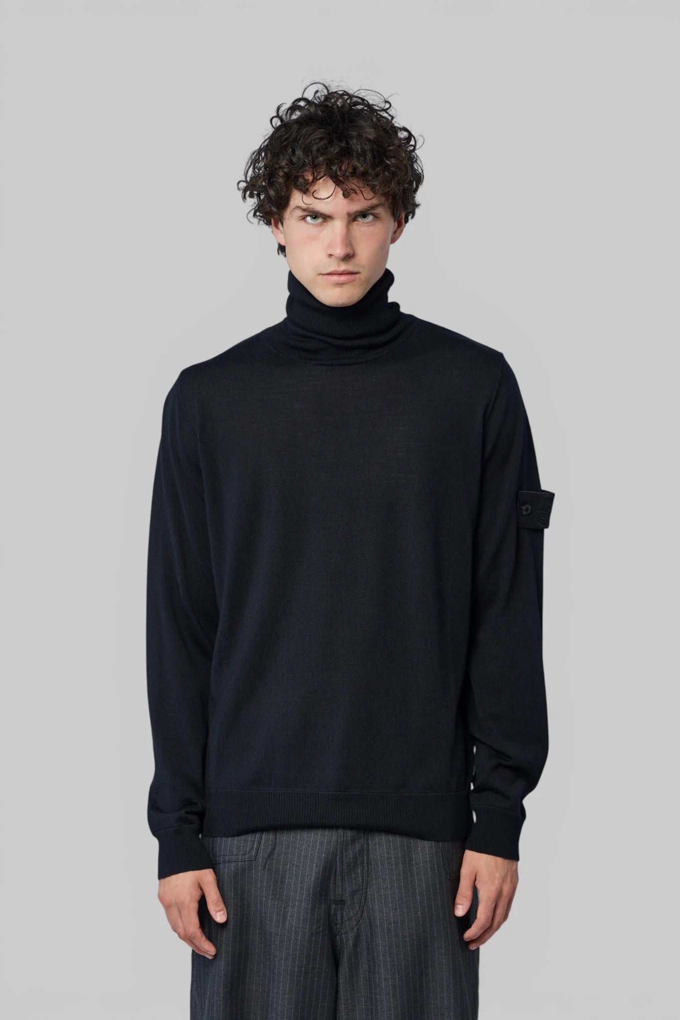 Stone Island - T-neck - LABELS