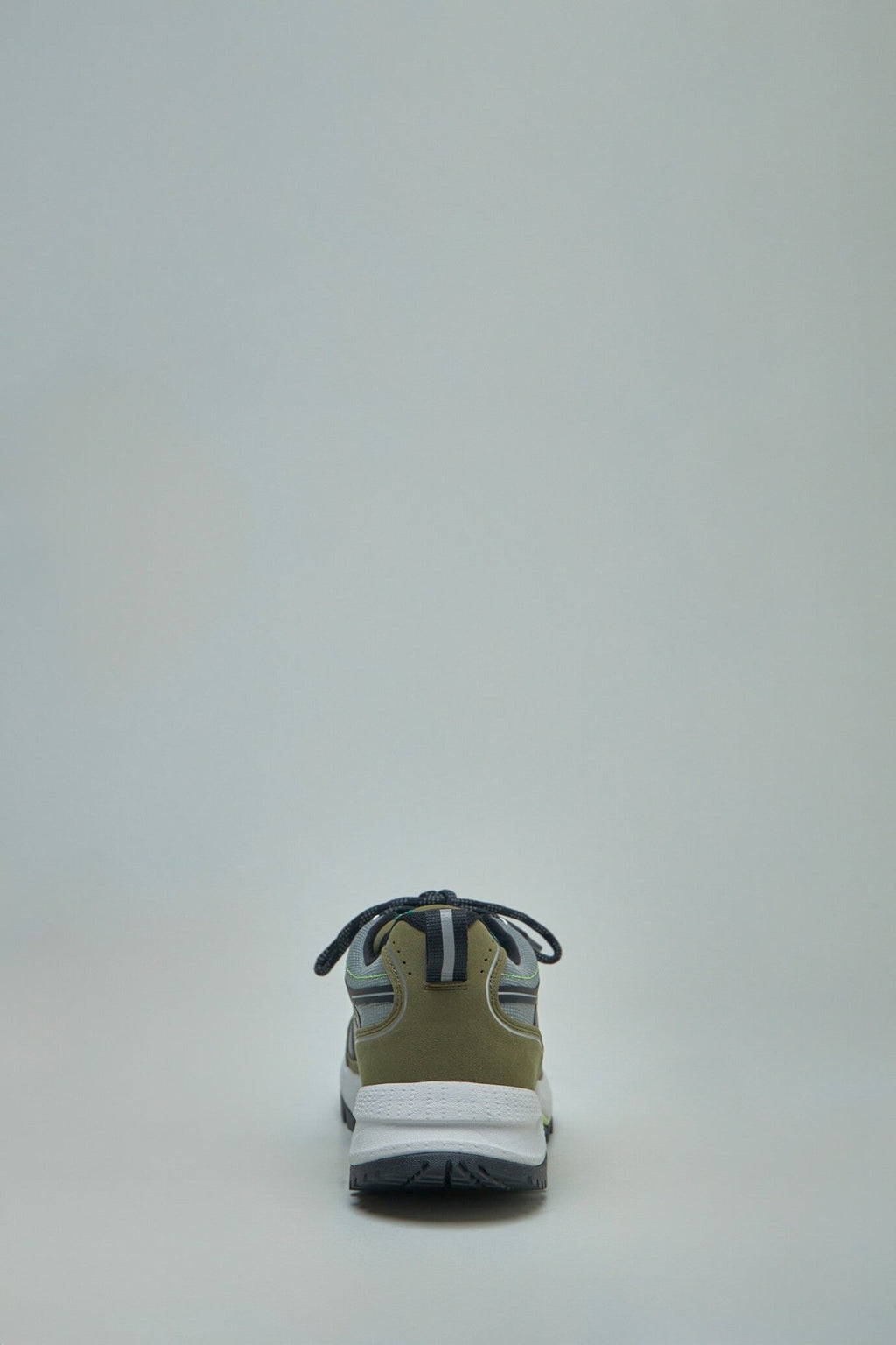 Streim - Kinetic Runner - LABELS