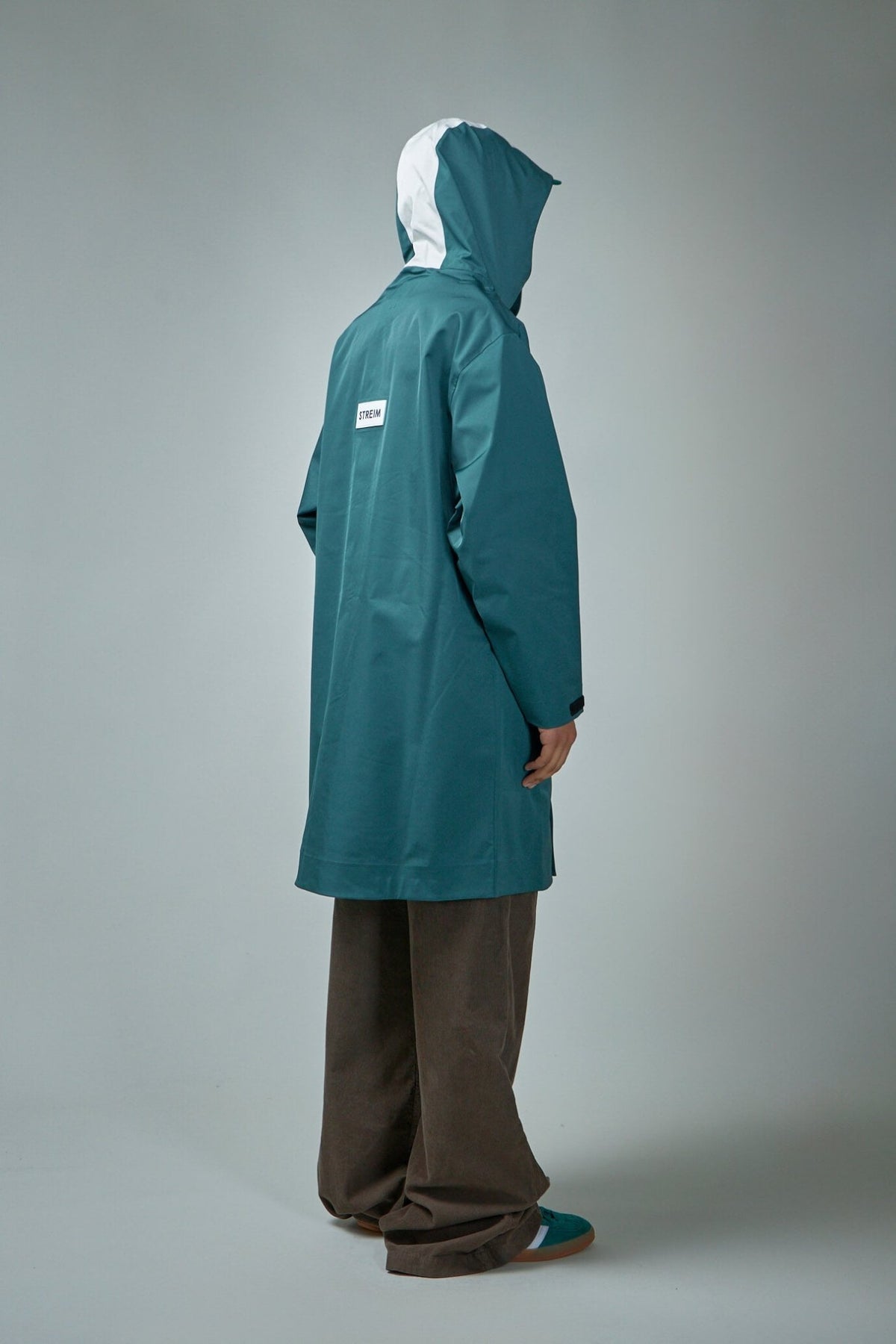 Model wearing Streim parka demonstrating relaxed fit and styling