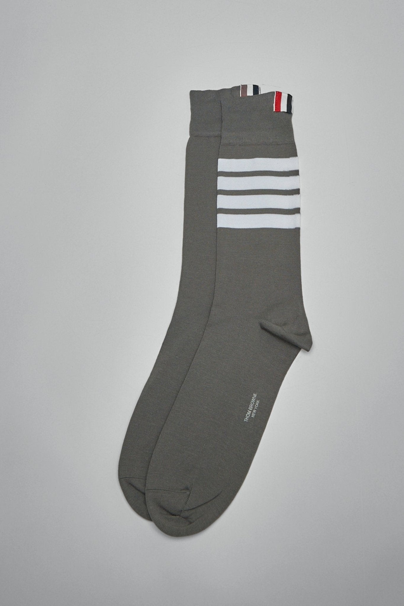 Thom Browne - Mid Calf Socks W/ 4Bar In Lightweight Cotton - LABELS