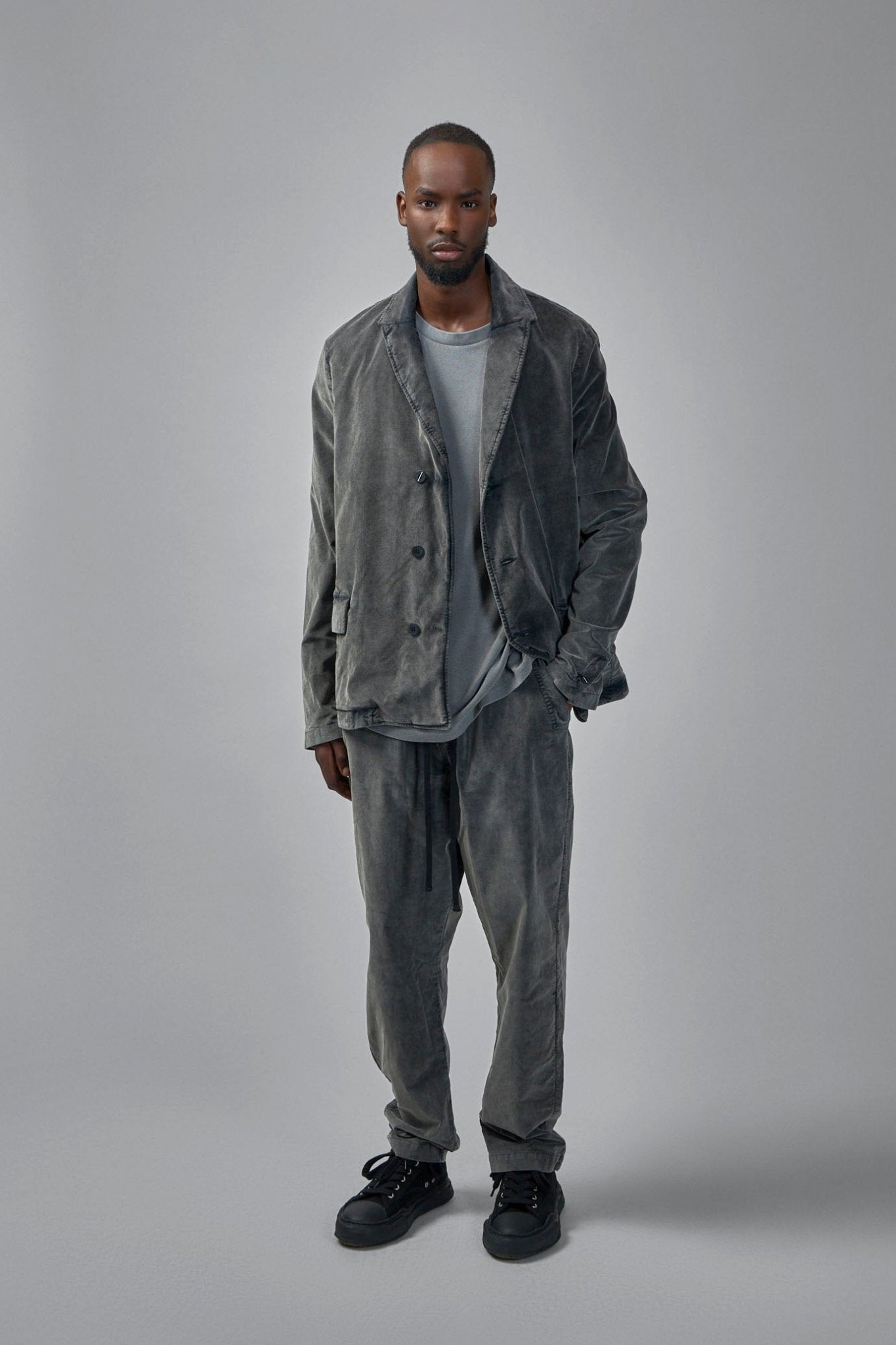 Thom Krom - M B 58 - LABELS