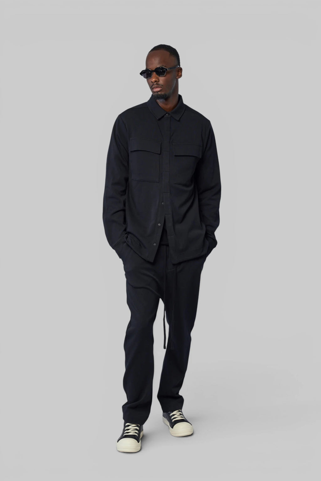 Thom Krom - M H 183 - LABELS
