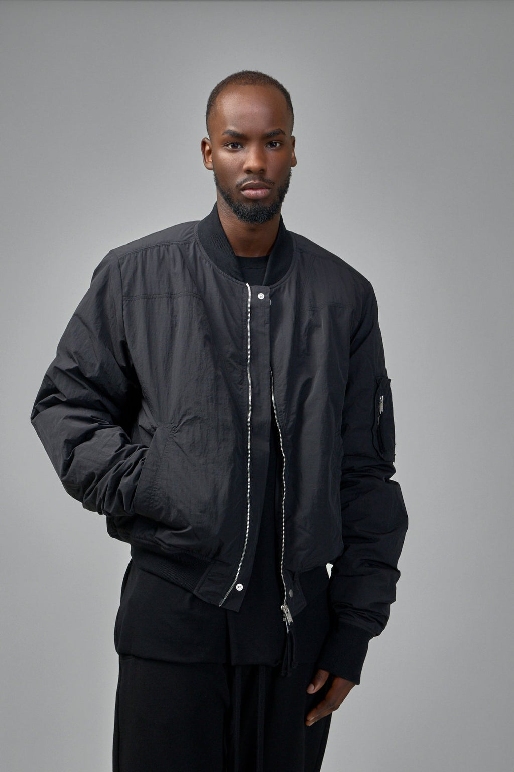 Thom Krom - M J 75 - LABELS