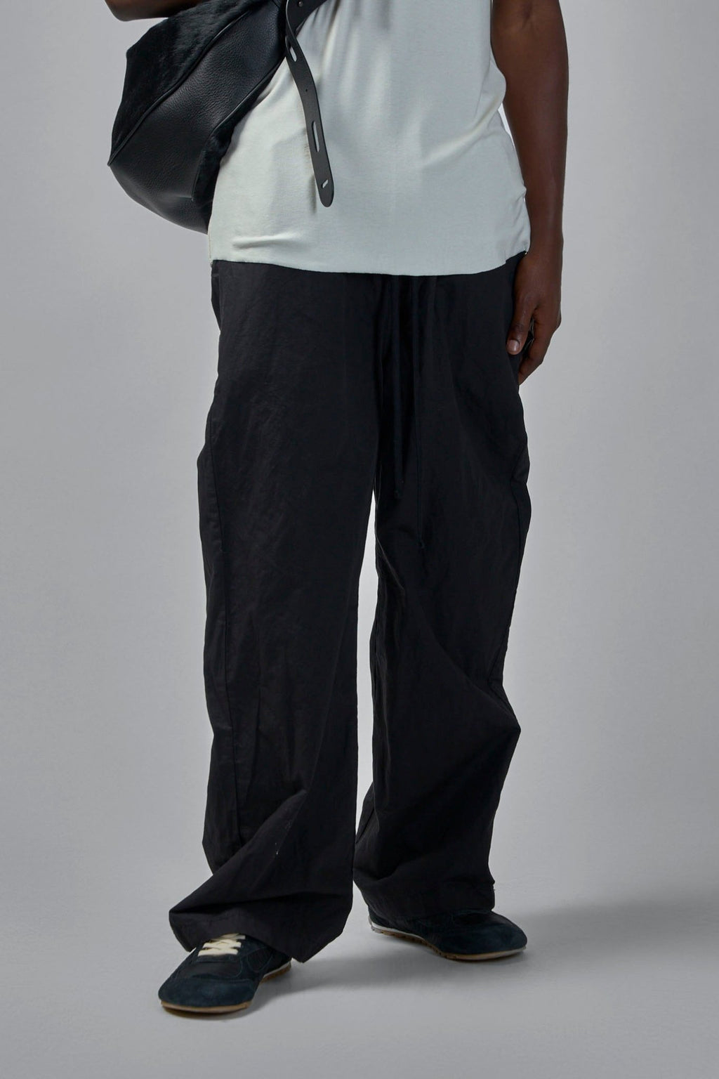 Thom Krom - M P 19 - LABELS