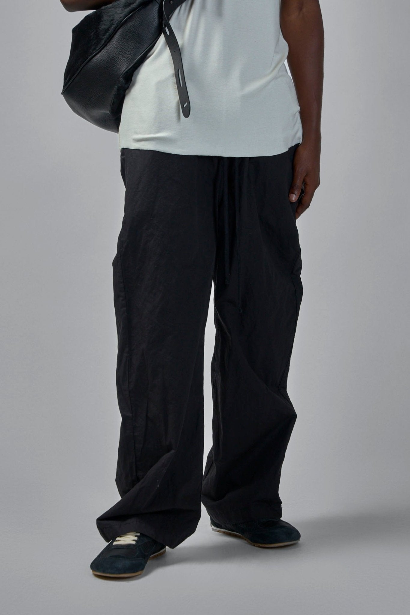 Thom Krom - M P 19 - LABELS