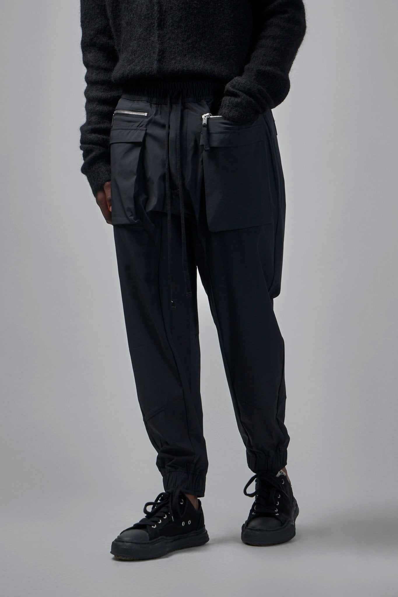 Thom Krom - M P 27 - LABELS