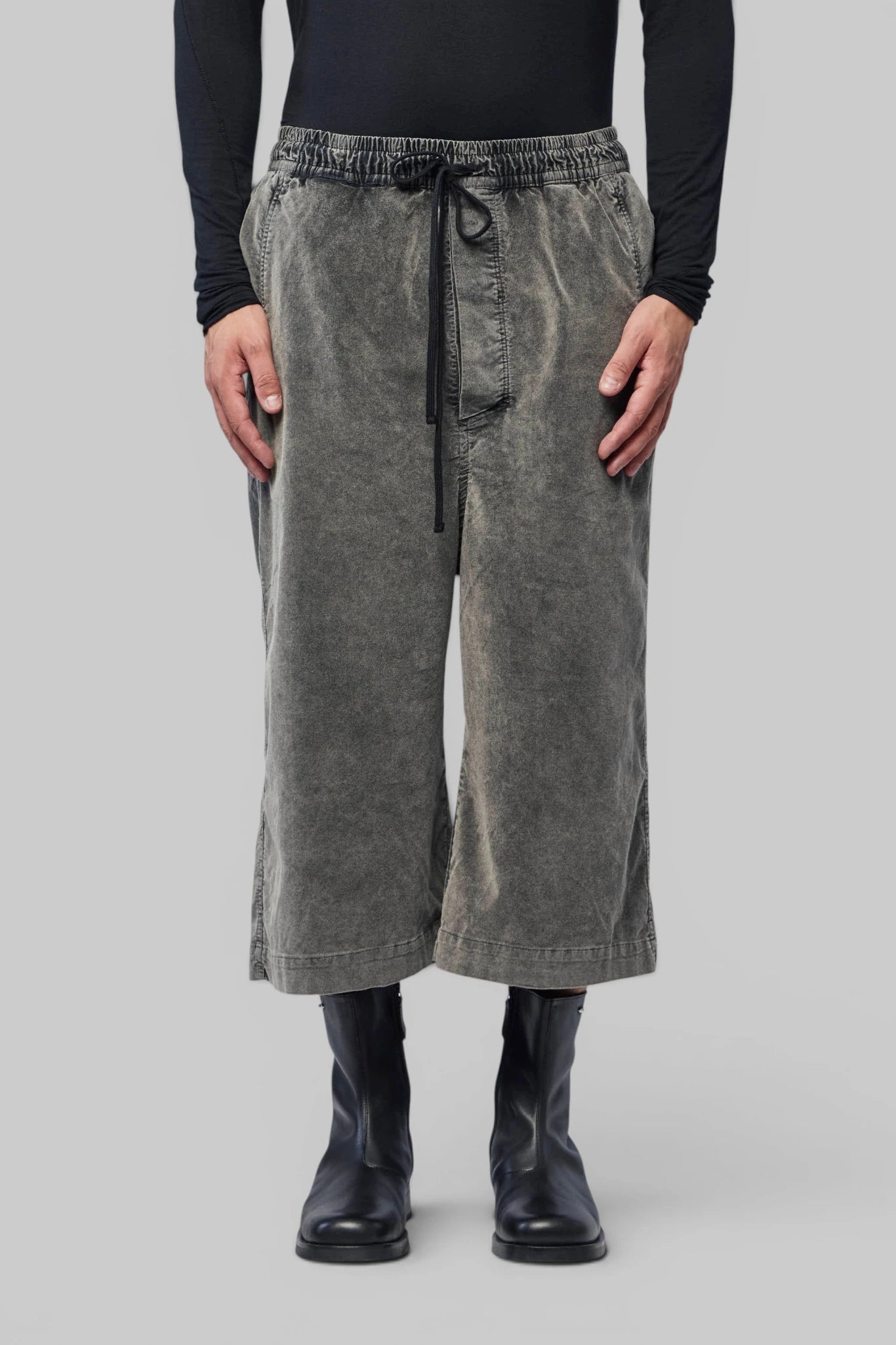 Thom Krom - M P 62 - LABELS