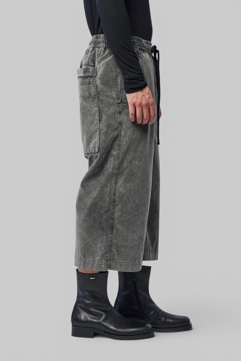 Thom Krom - M P 62 - LABELS