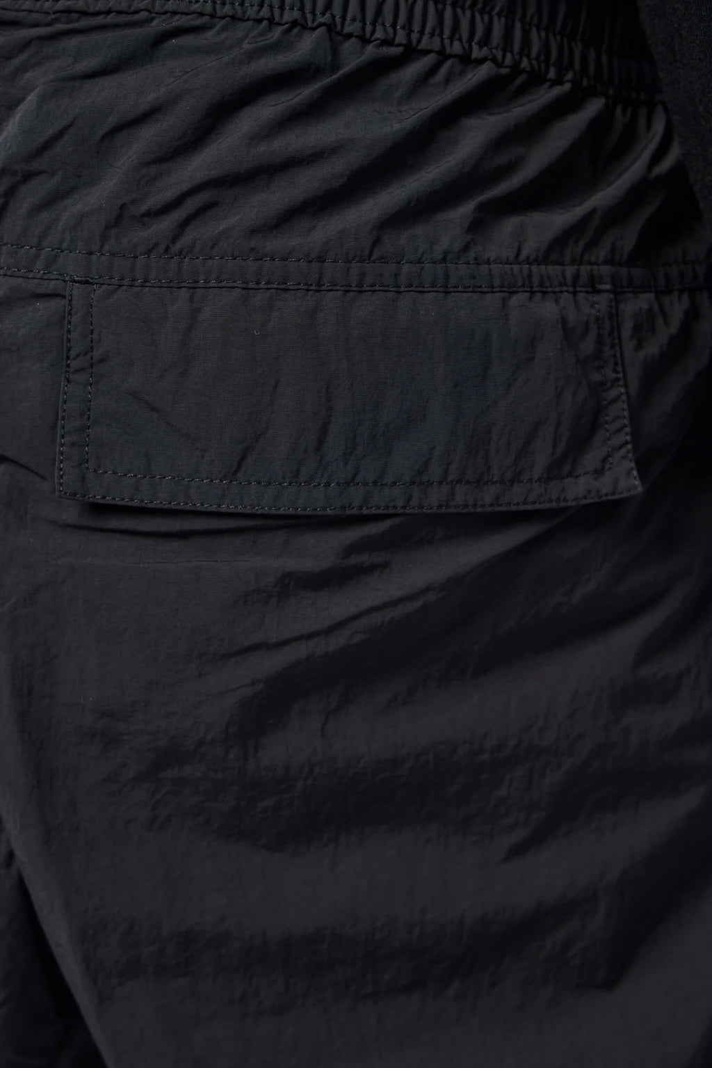 Thom Krom - M P 66 - LABELS