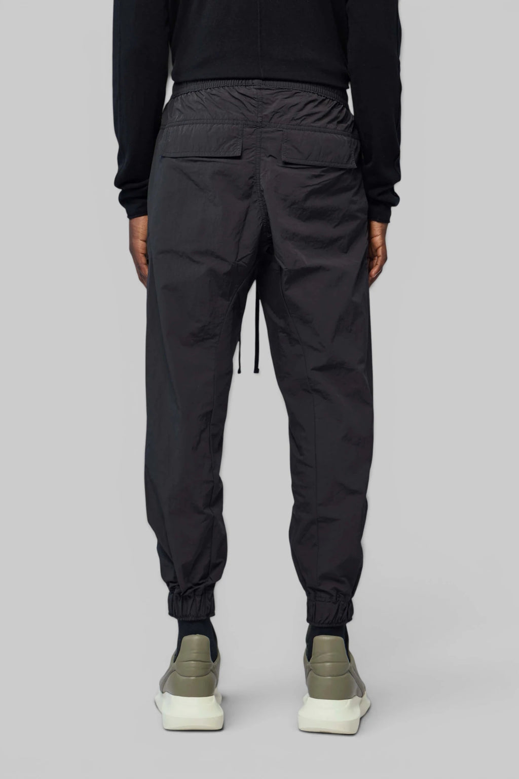Thom Krom - M P 66 - LABELS