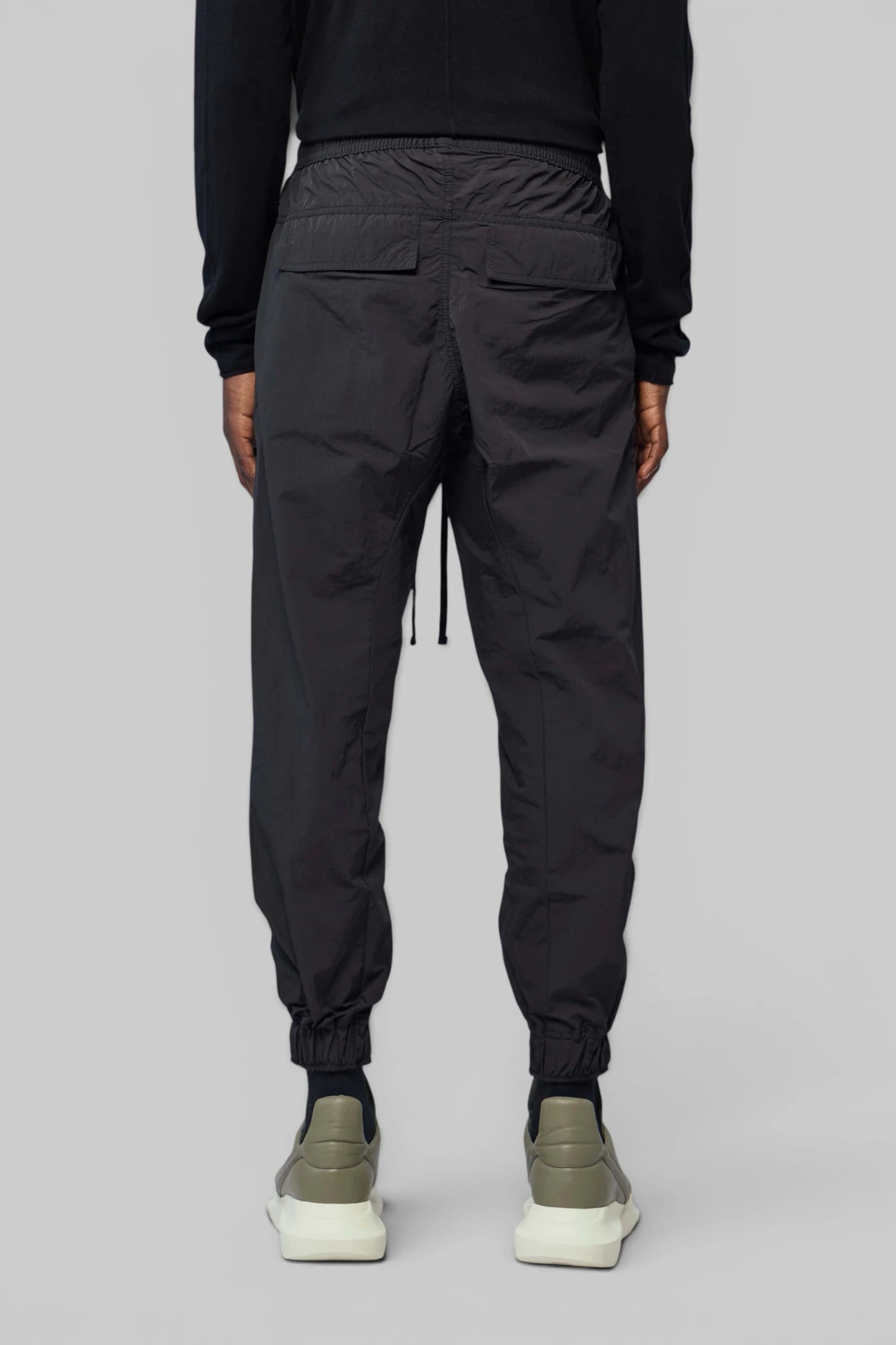 Thom Krom - M P 66 - LABELS
