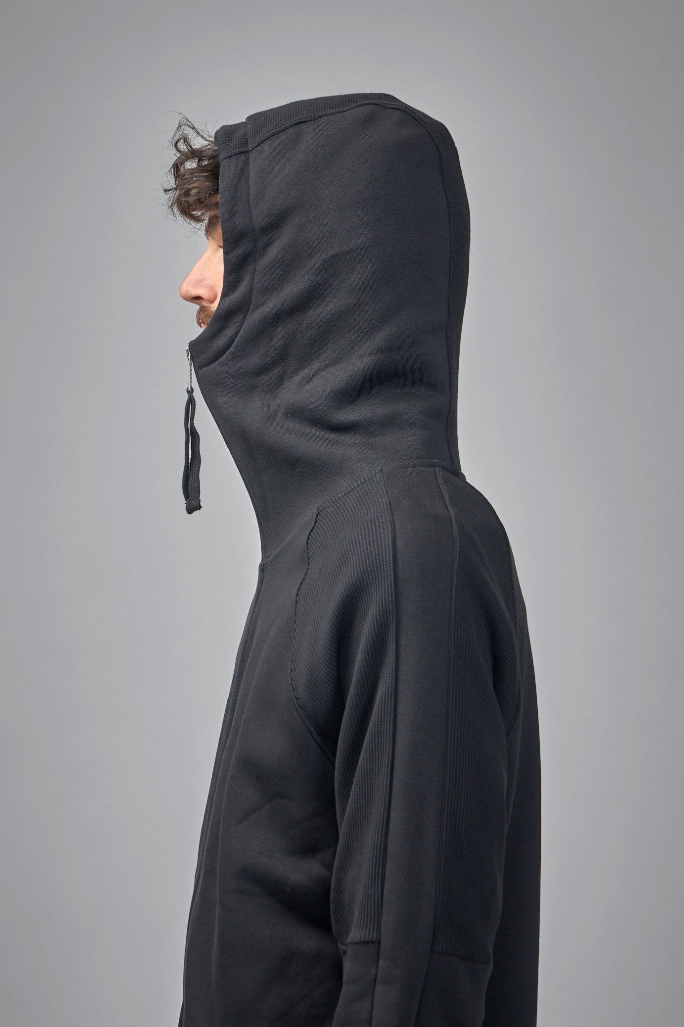 Thom Krom - M SJ 691 - LABELS