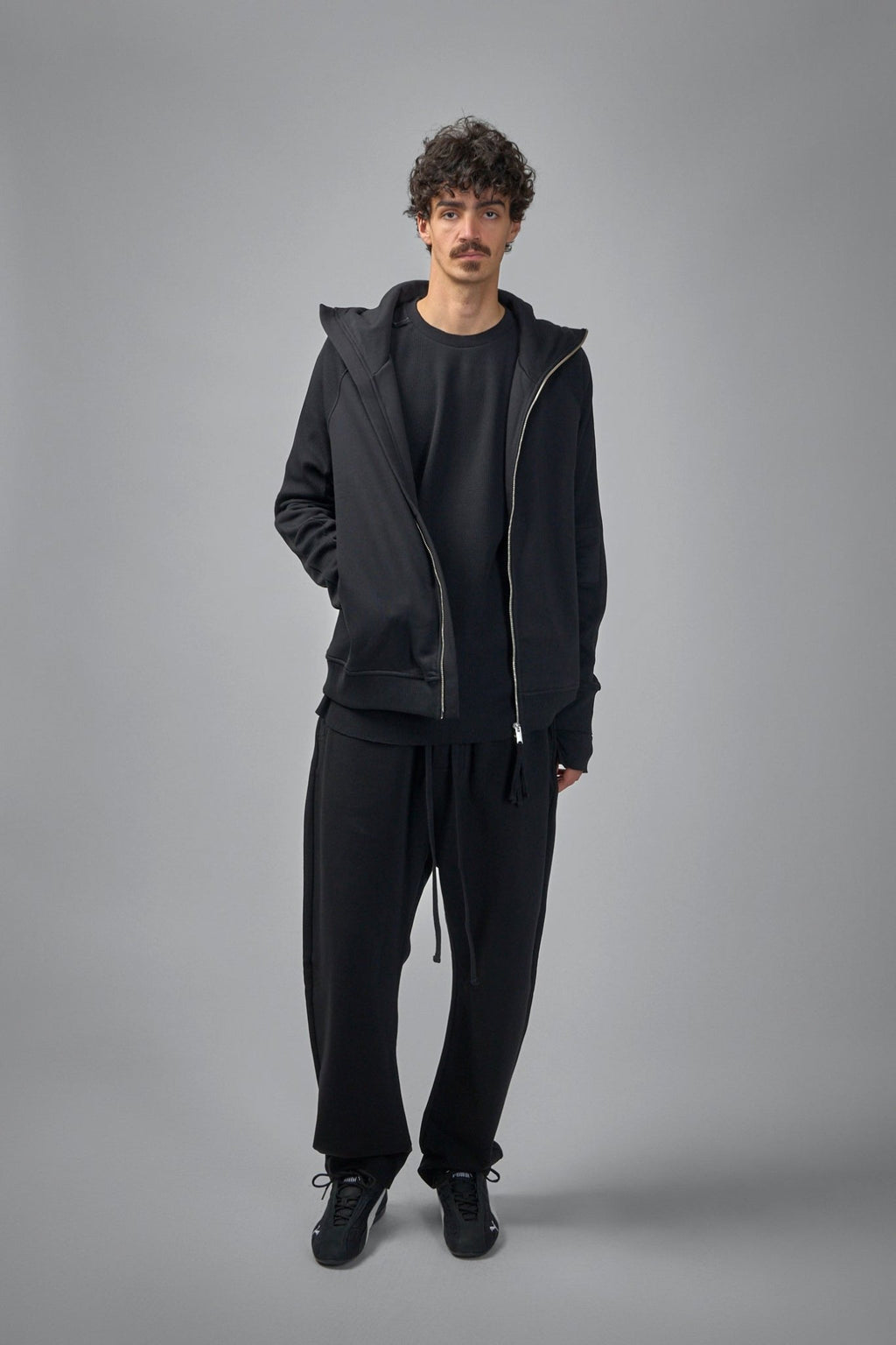 Thom Krom - M SJ 691 - LABELS