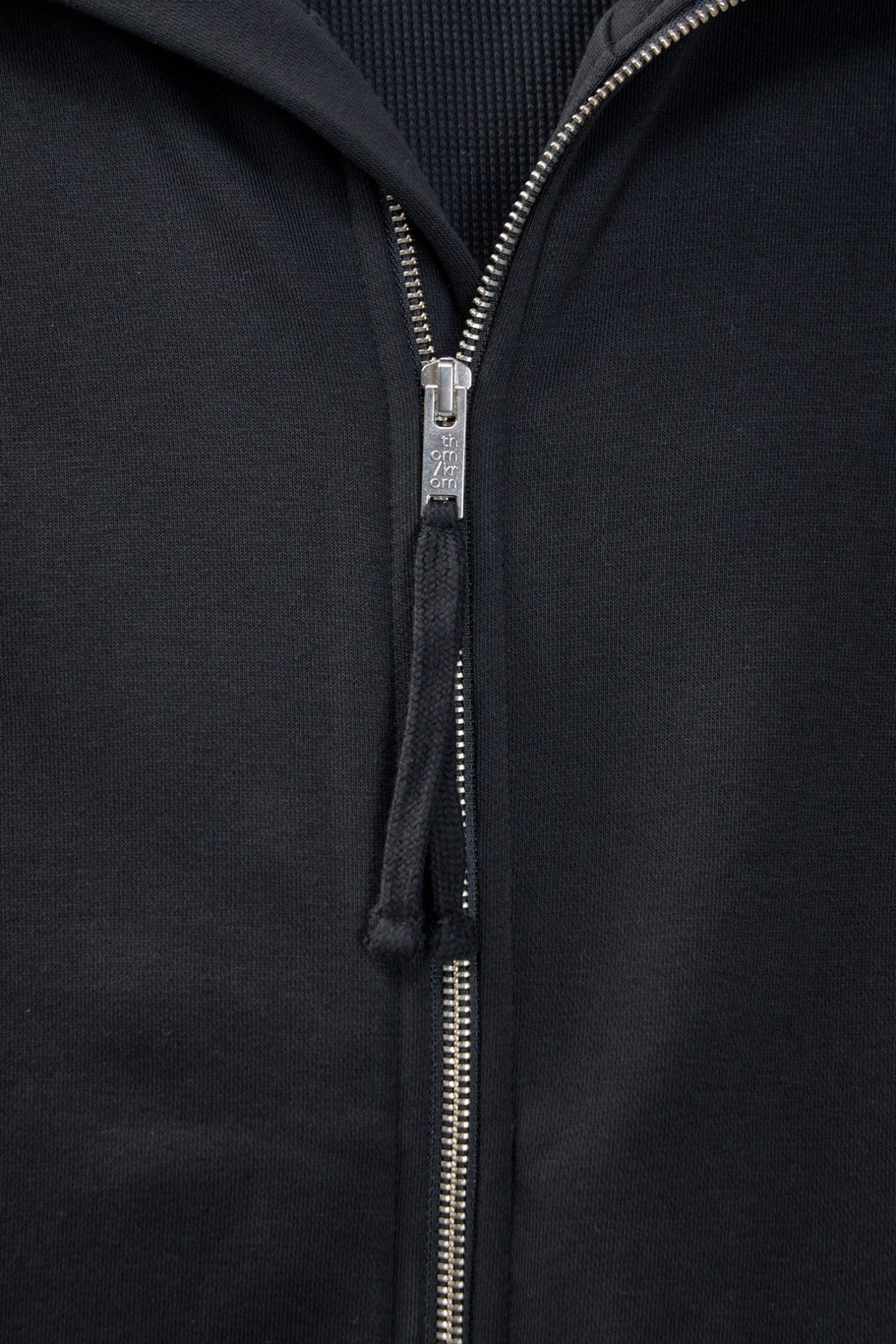 Thom Krom - M SJ 691 - LABELS