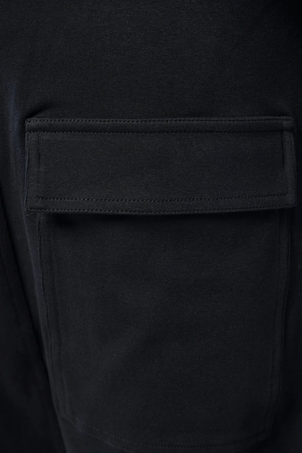 Thom Krom - M ST 526 - LABELS