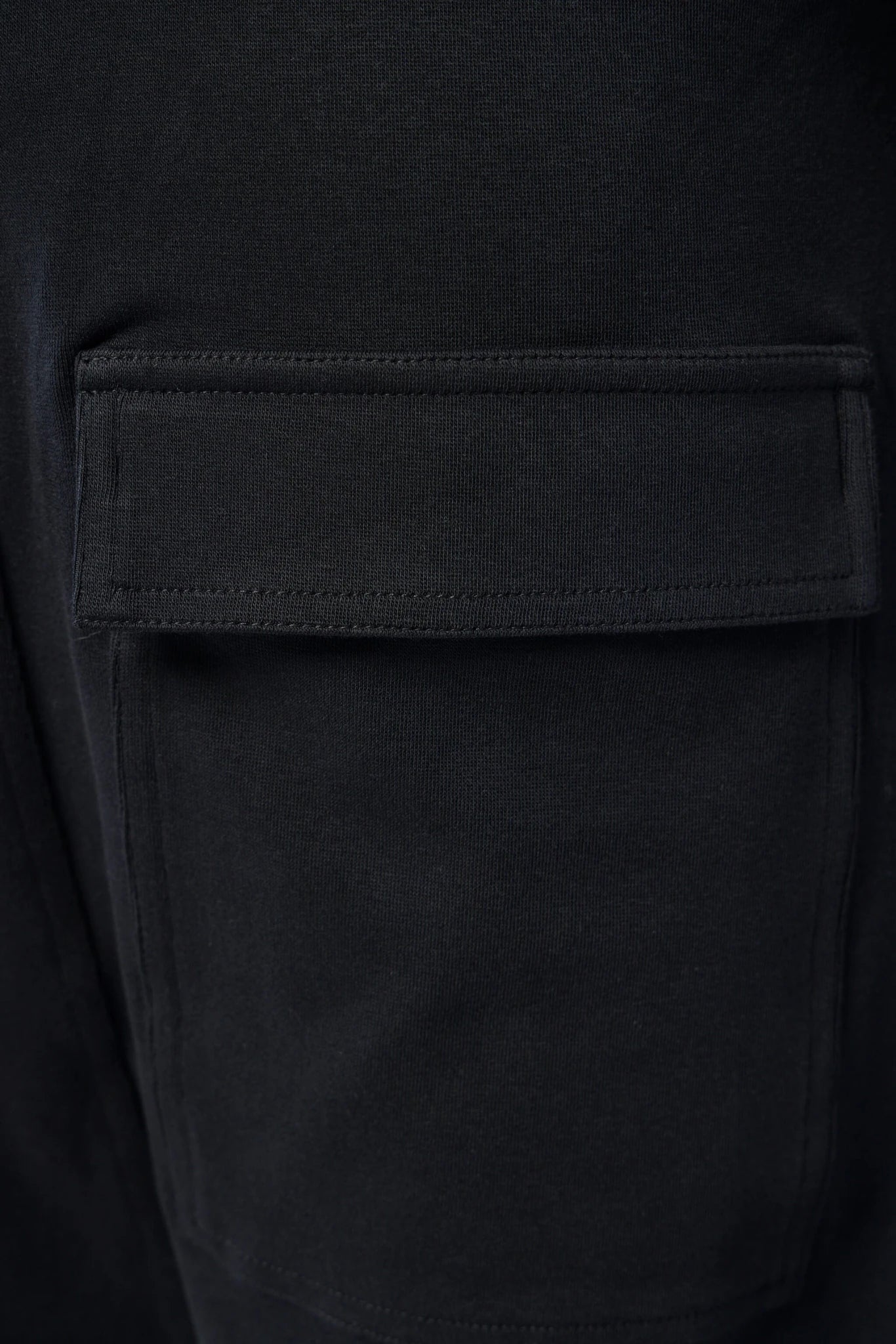 Thom Krom - M ST 526 - LABELS