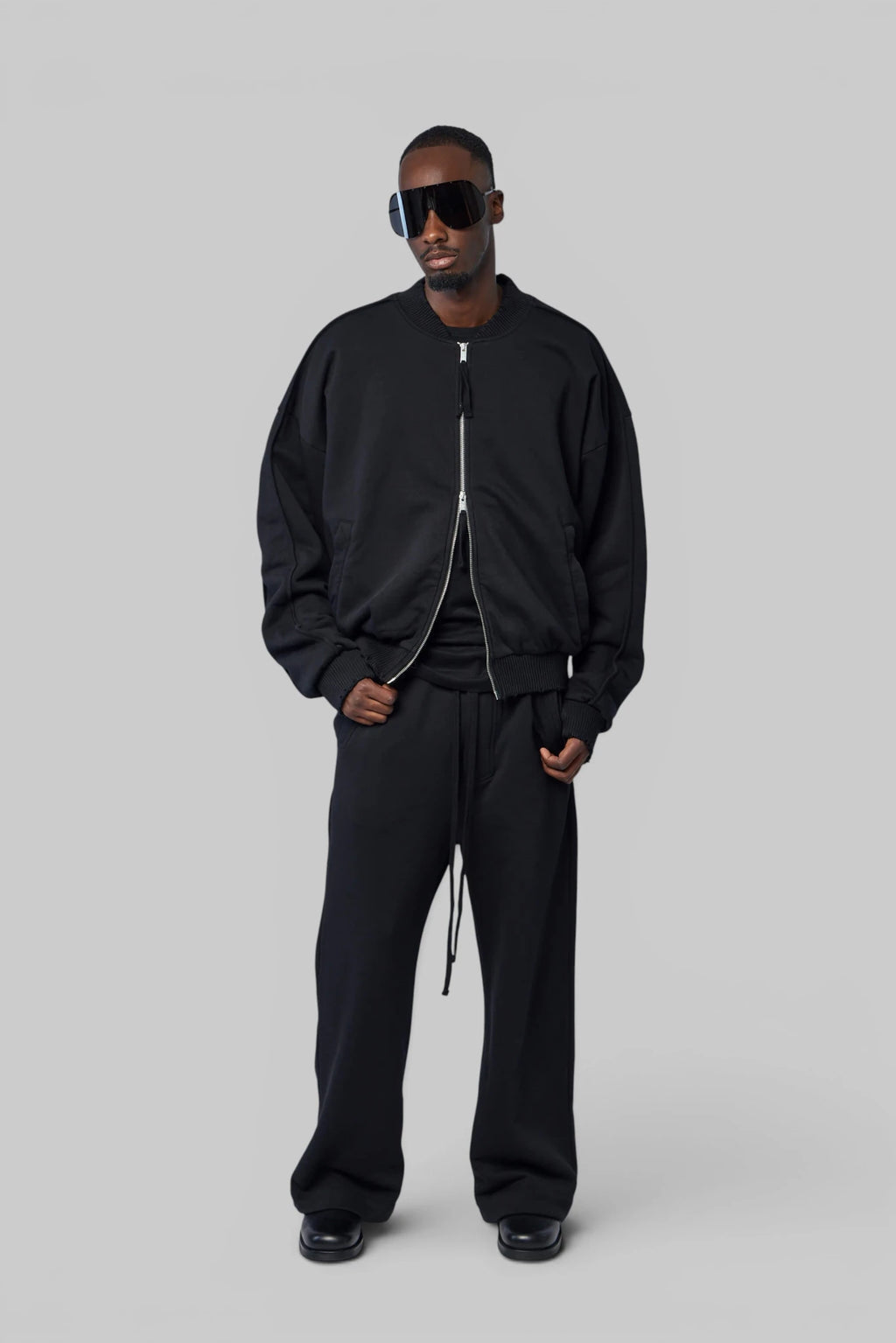 Thom Krom - M ST 540 - LABELS