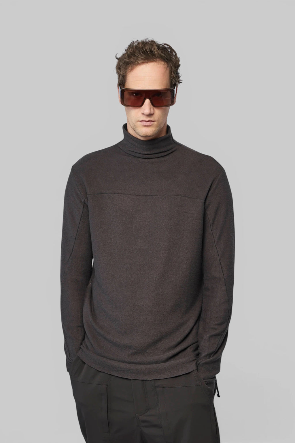 Thom Krom - M TS 1004 - LABELS