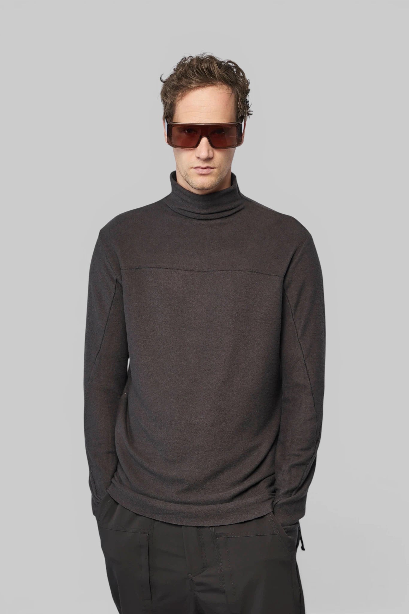 Thom Krom - M TS 1004 - LABELS