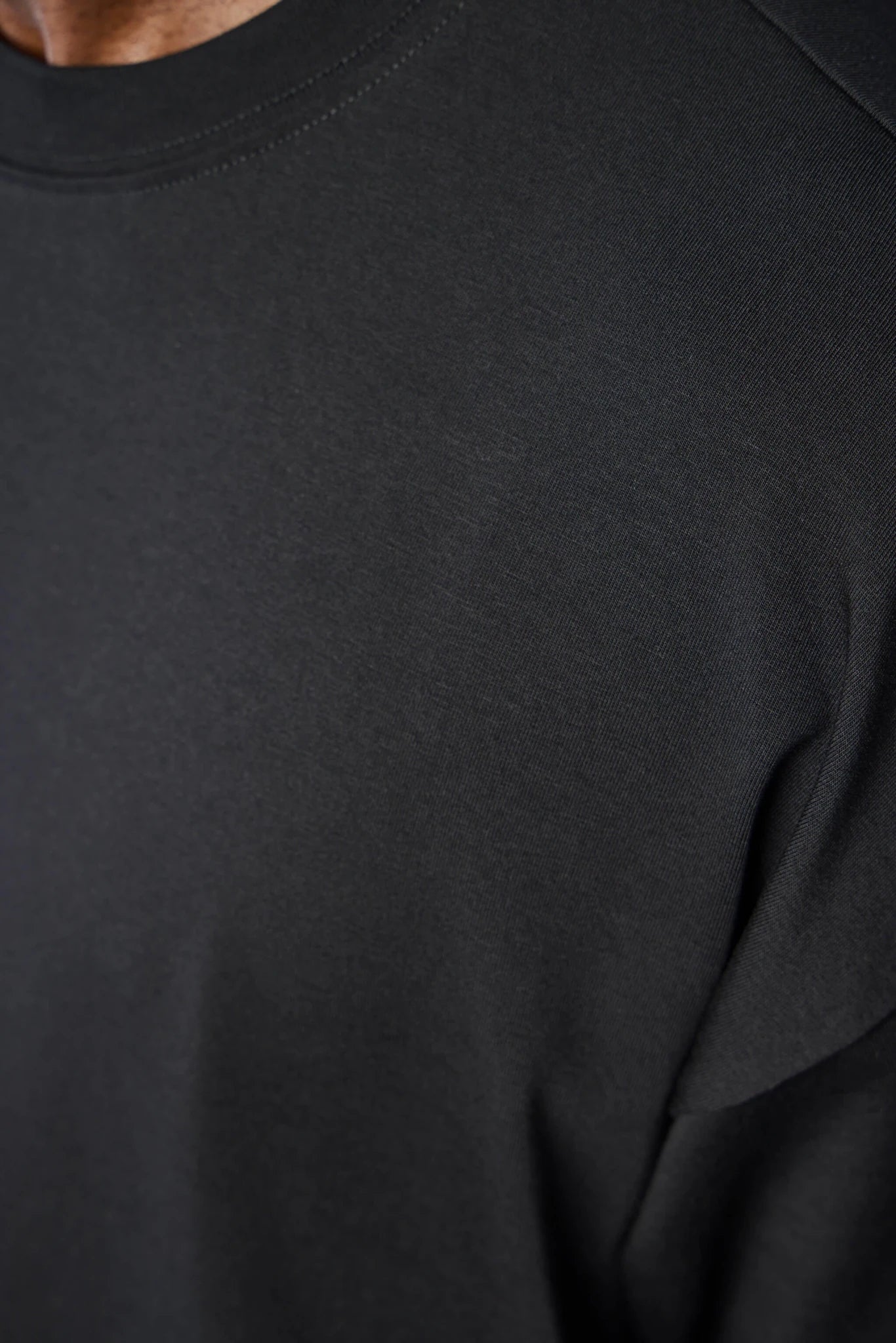 Thom Krom - M TS 1005 - LABELS